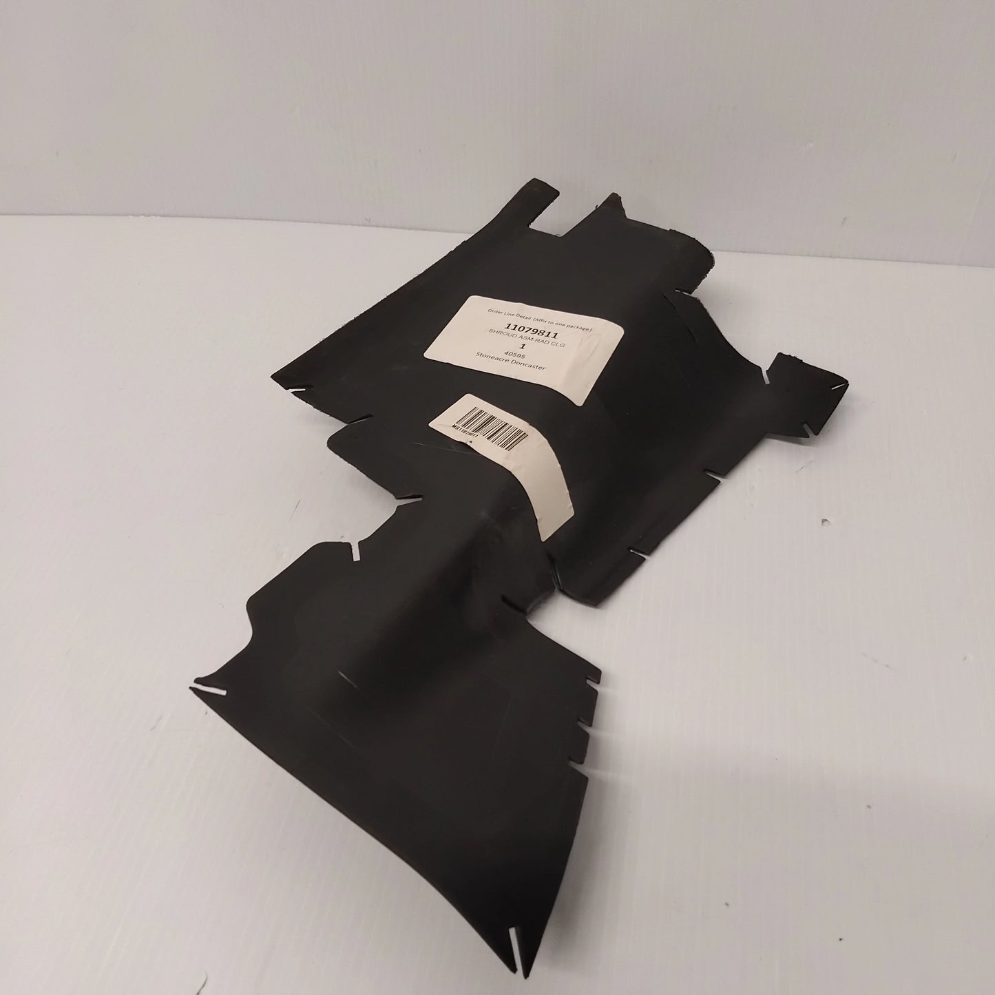Genuine MG Shroud Asm-Rad Clg | 11079811