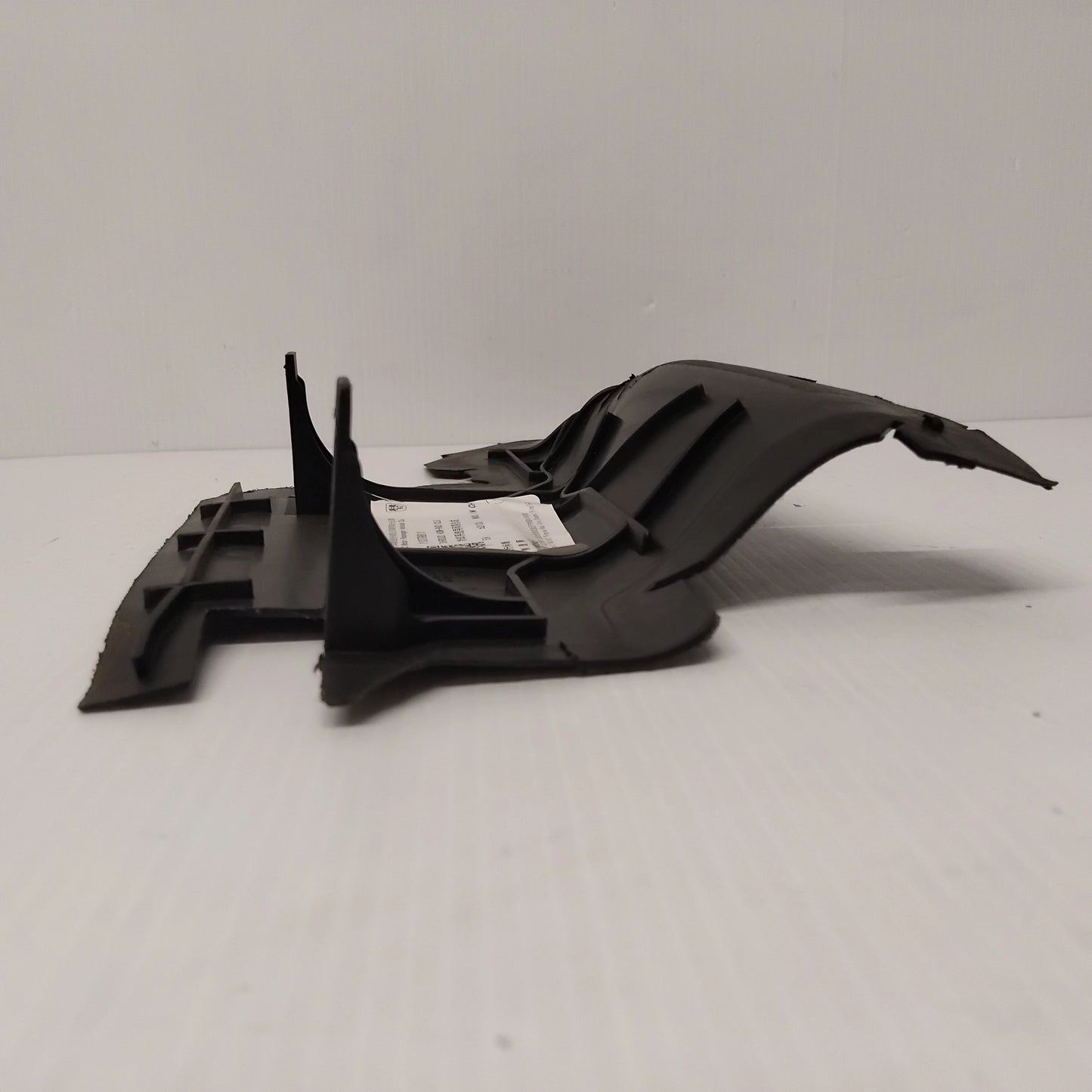 Genuine MG Shroud Asm-Rad Clg | 11079811