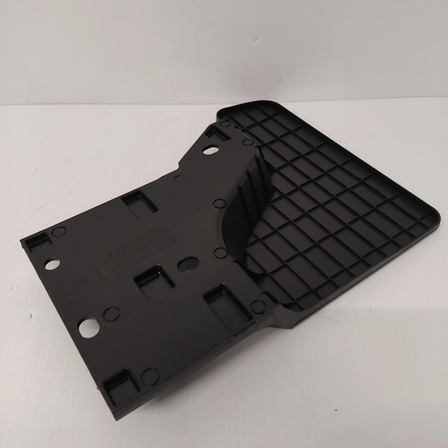 Genuine Rear Left Mudflap Deflector - Ford Transit 2019- | 2480455