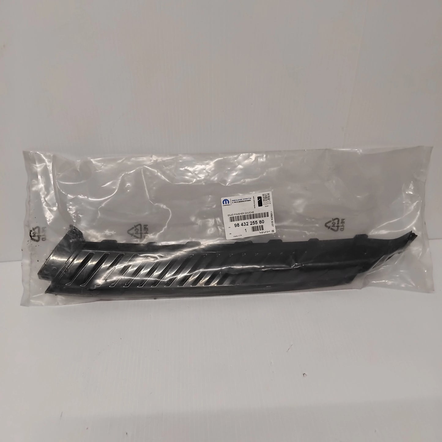 Genuine Front Bumper Left Moulding - Citroen C5 Aircorss | 9843225580