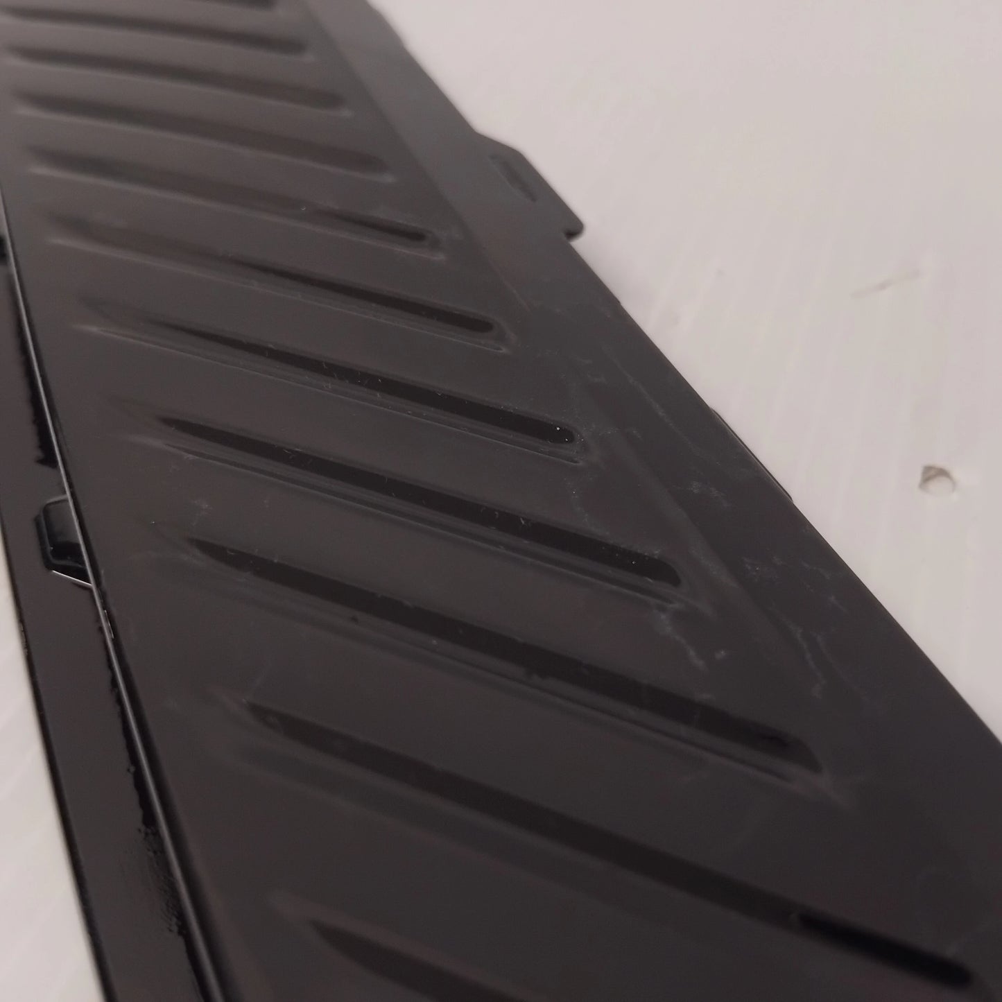 Genuine Front Bumper Left Moulding - Citroen C5 Aircorss | 9843225580
