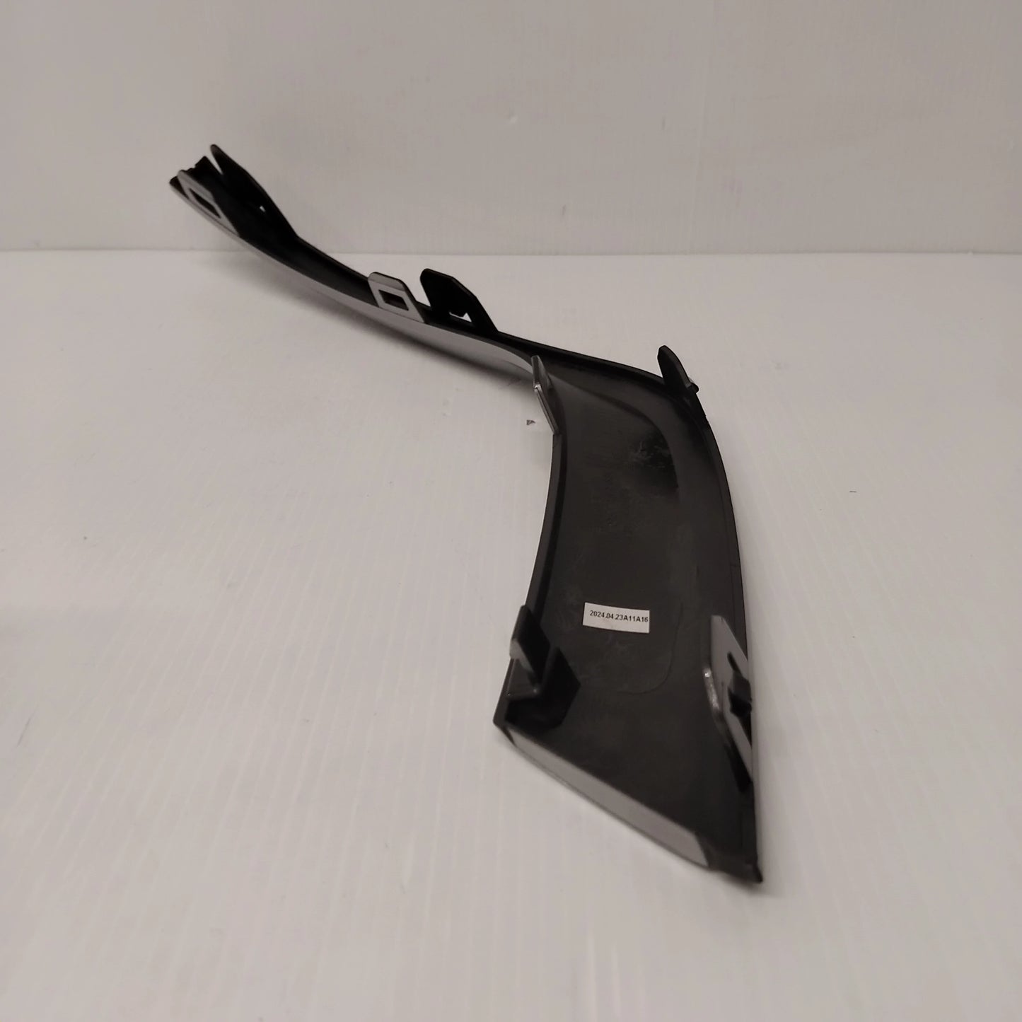 Genuine MG Front Bumper Trim | 10014696