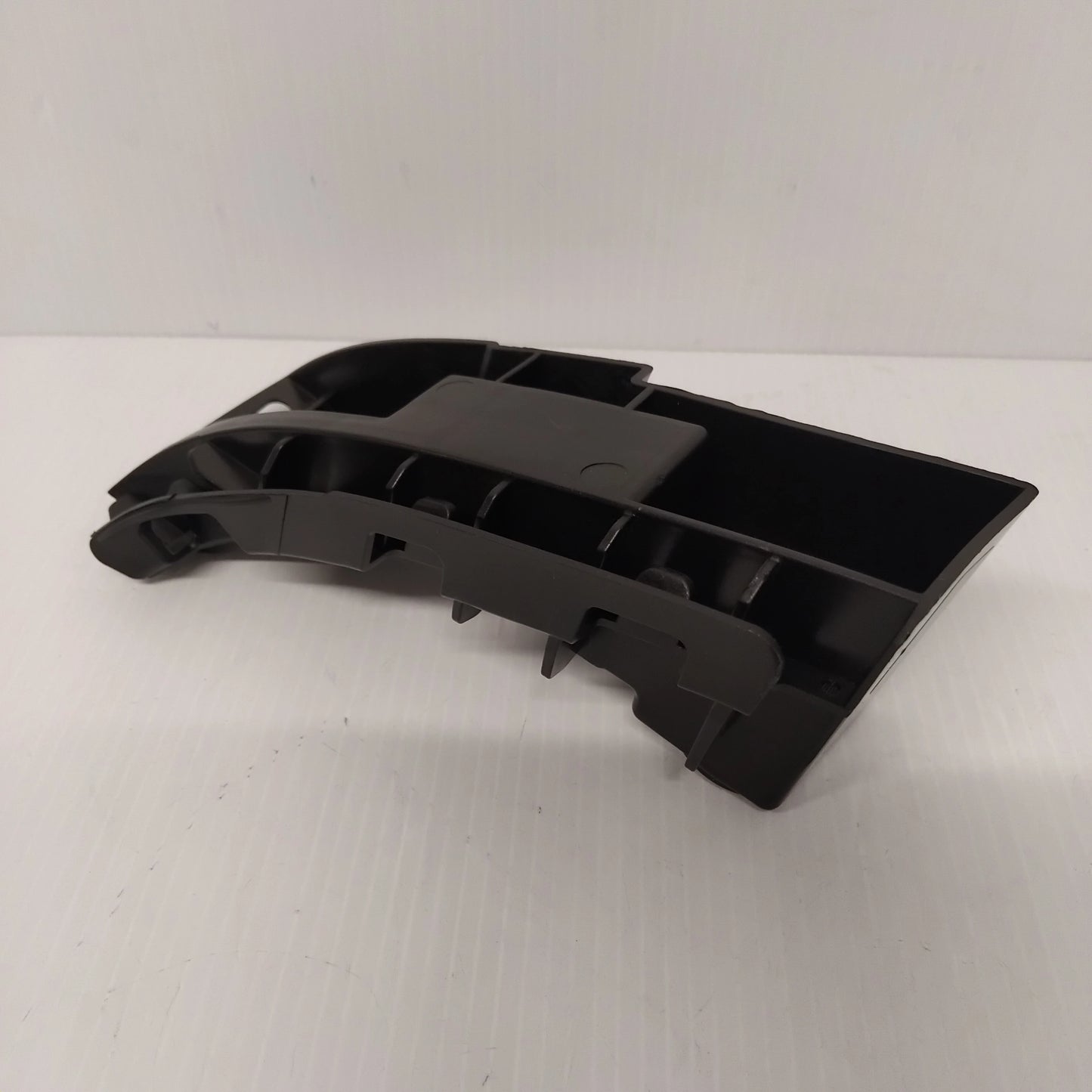 Genuine MG Bracket Asm-Rr Bpr Fascia Si | 10465727