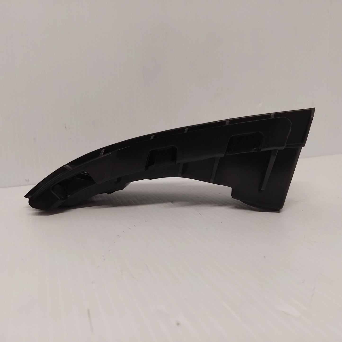Genuine MG Bracket Asm-Rr Bpr Fascia Si | 10465727
