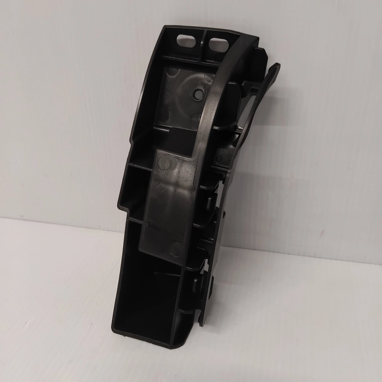 Genuine MG Bracket Asm-Rr Bpr Fascia Si | 10465723