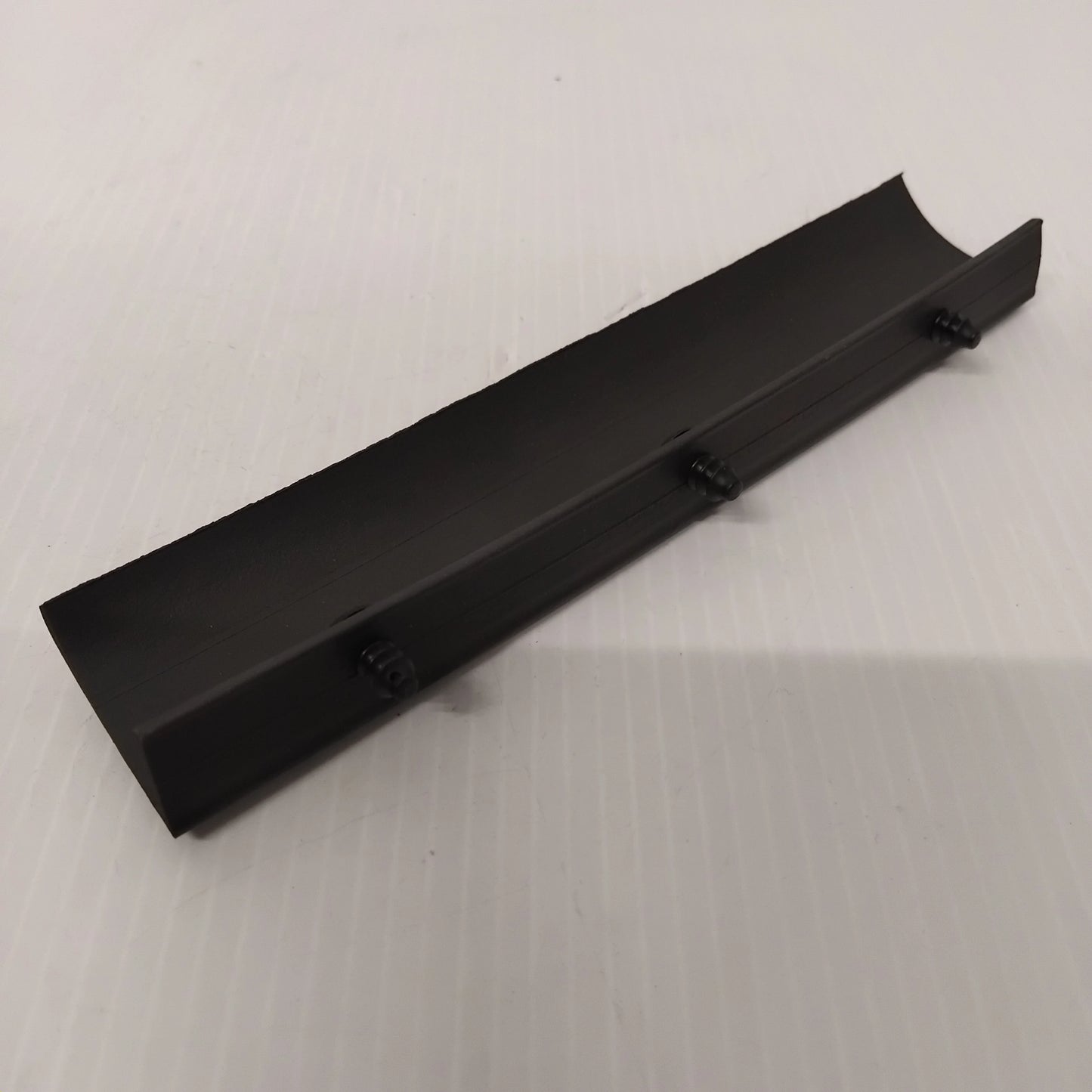 Genuine C-Shape Radiator Seal - Nissan Navara 2015-2021 | 658114KJ5A