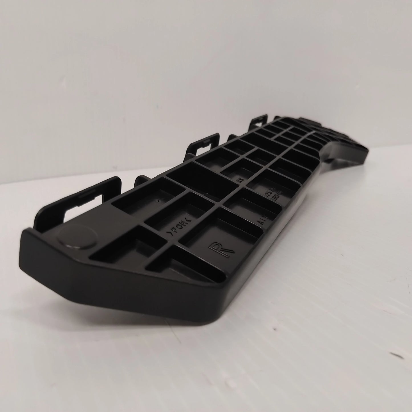 Genuine Toyota Retainer, Rr Bumper | 52575-48040