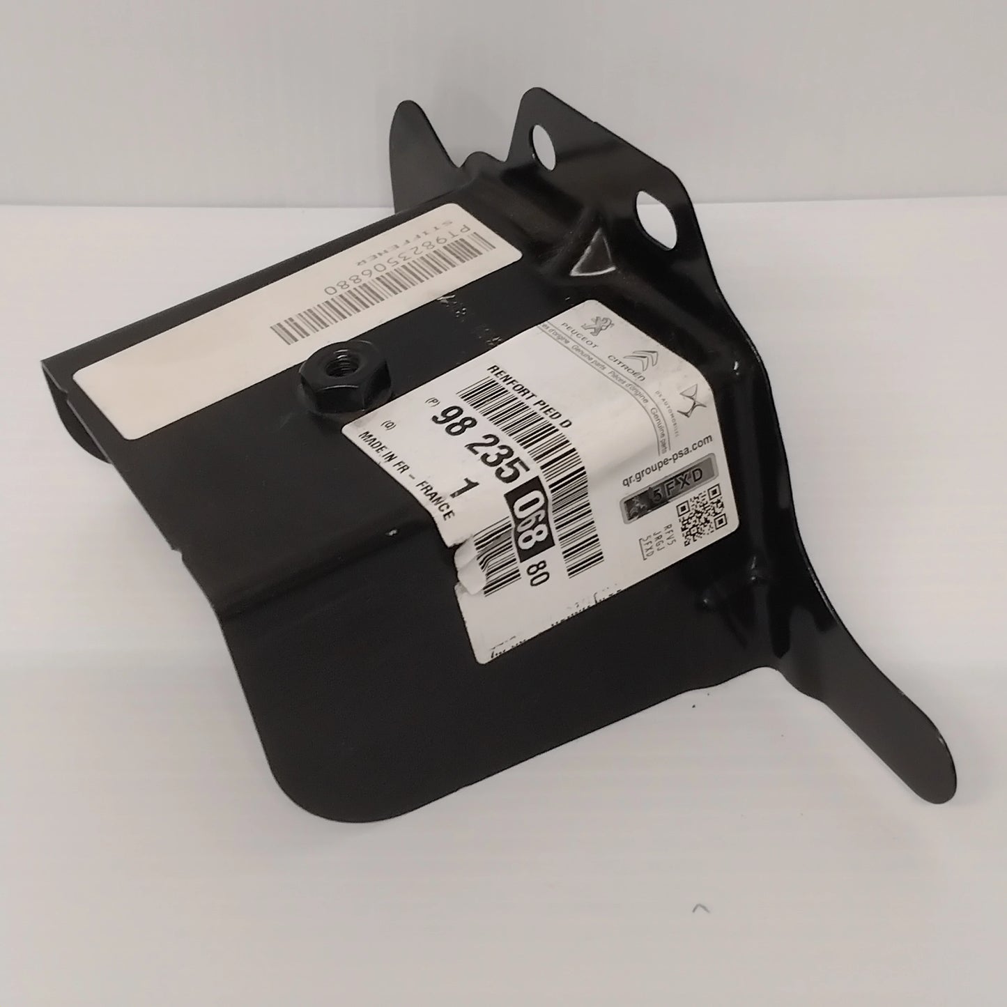 Genuine Tailgate Pillar Right Stiffener - Citroen Berlingo | 9823506880