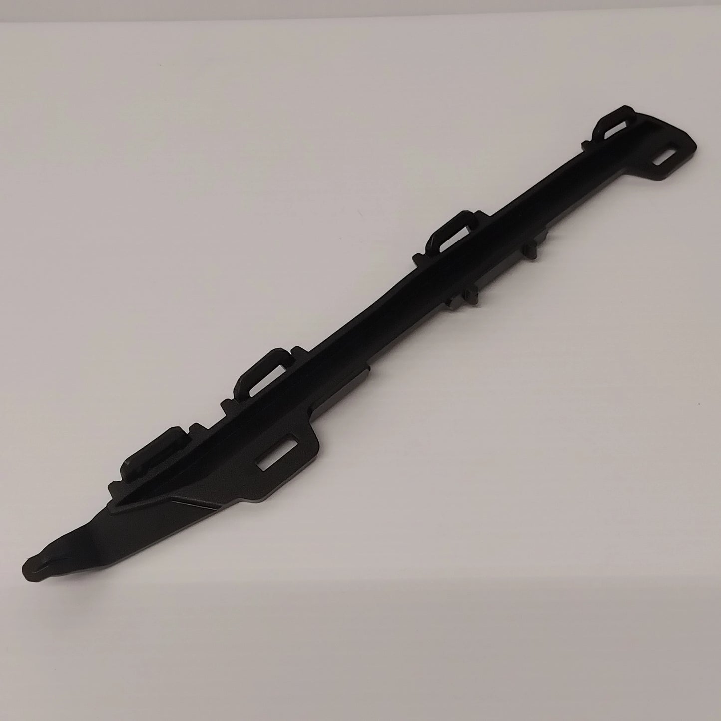 Genuine Nameplate Grille Right Bracket - Vauxhall Insignia B 2018- | 39067901