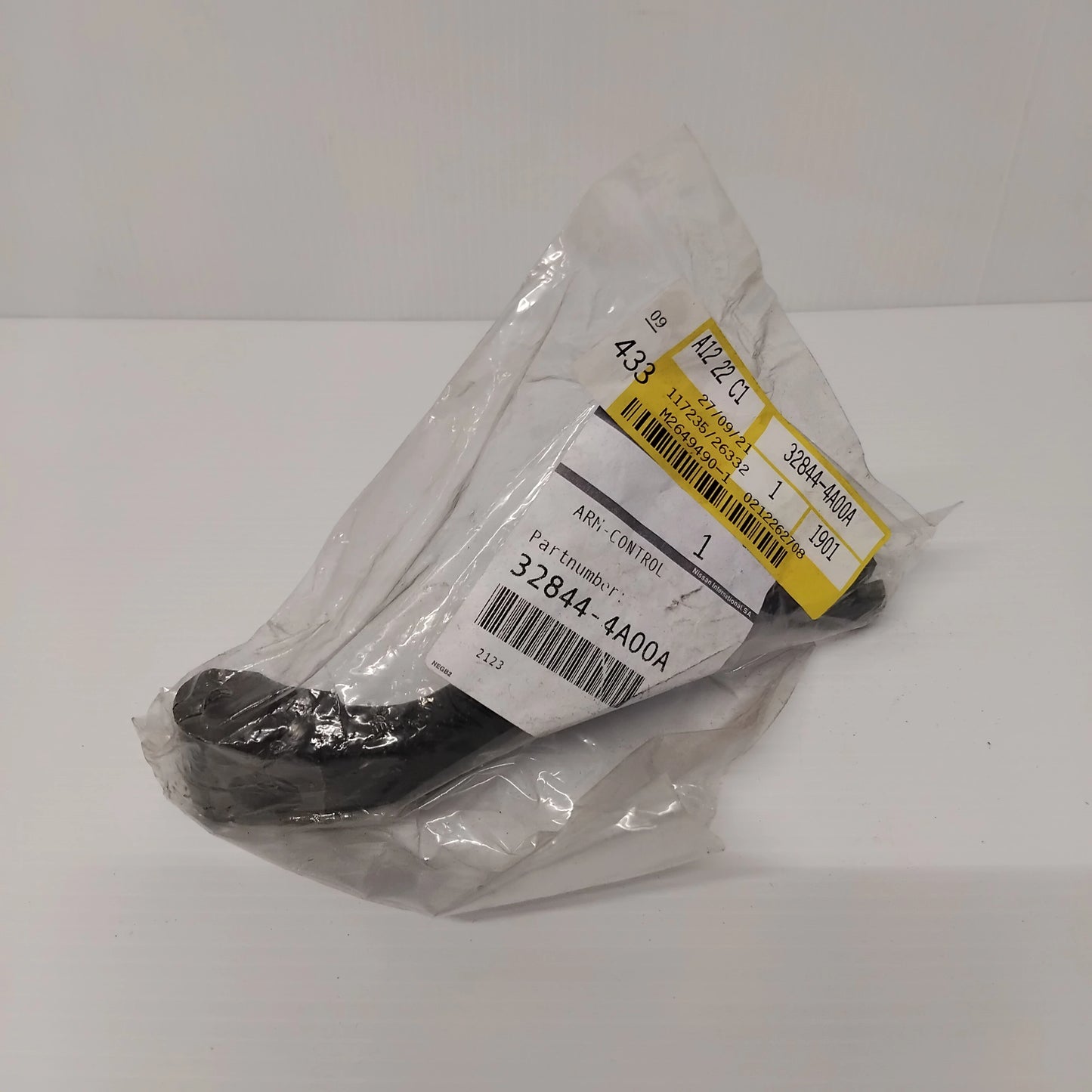 Genuine Clutch Control Arm - Nissan Pixo 2009-2013 | 328444A00A