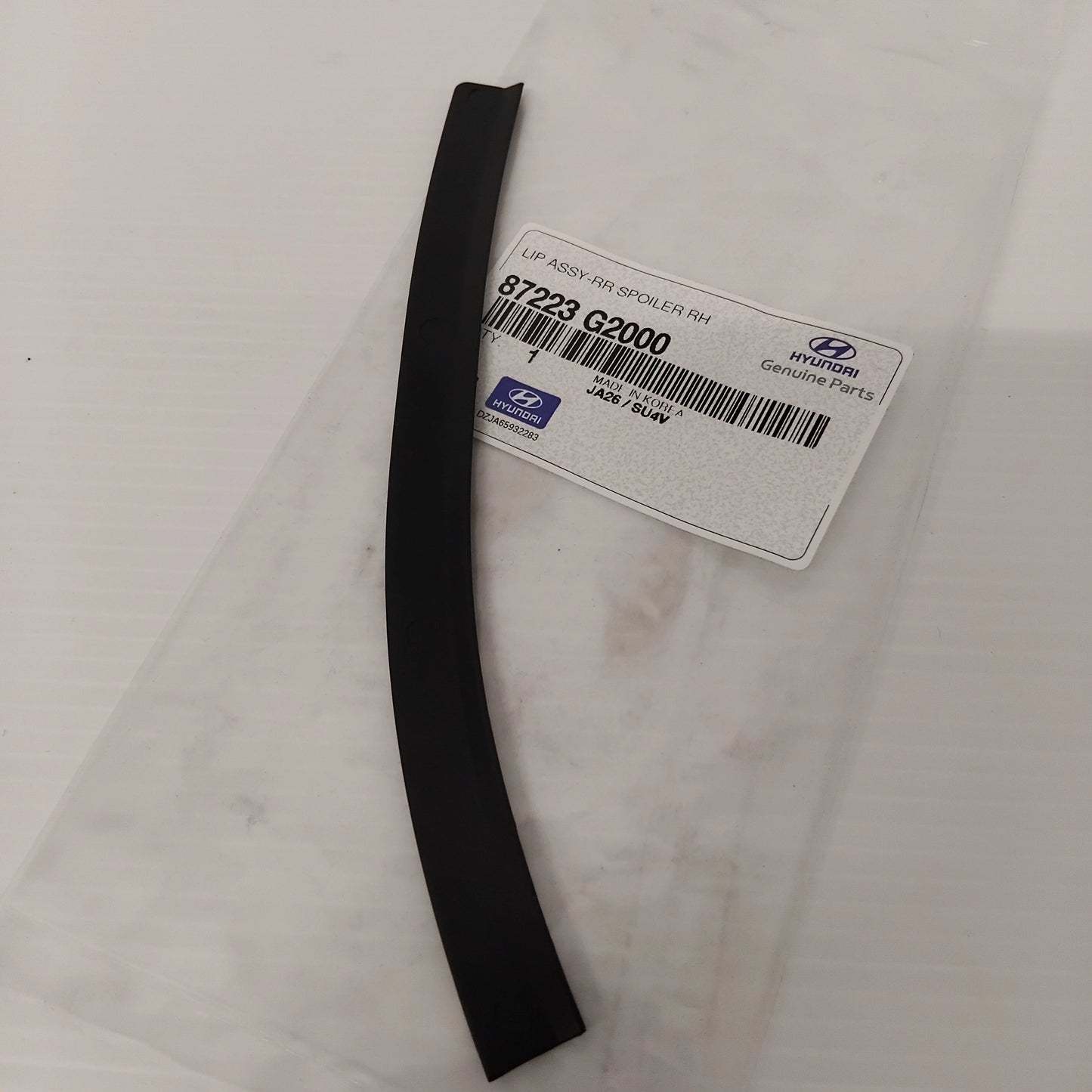 Genuine Hyundai Lip Assy-Rr Spoiler | 87223G2000