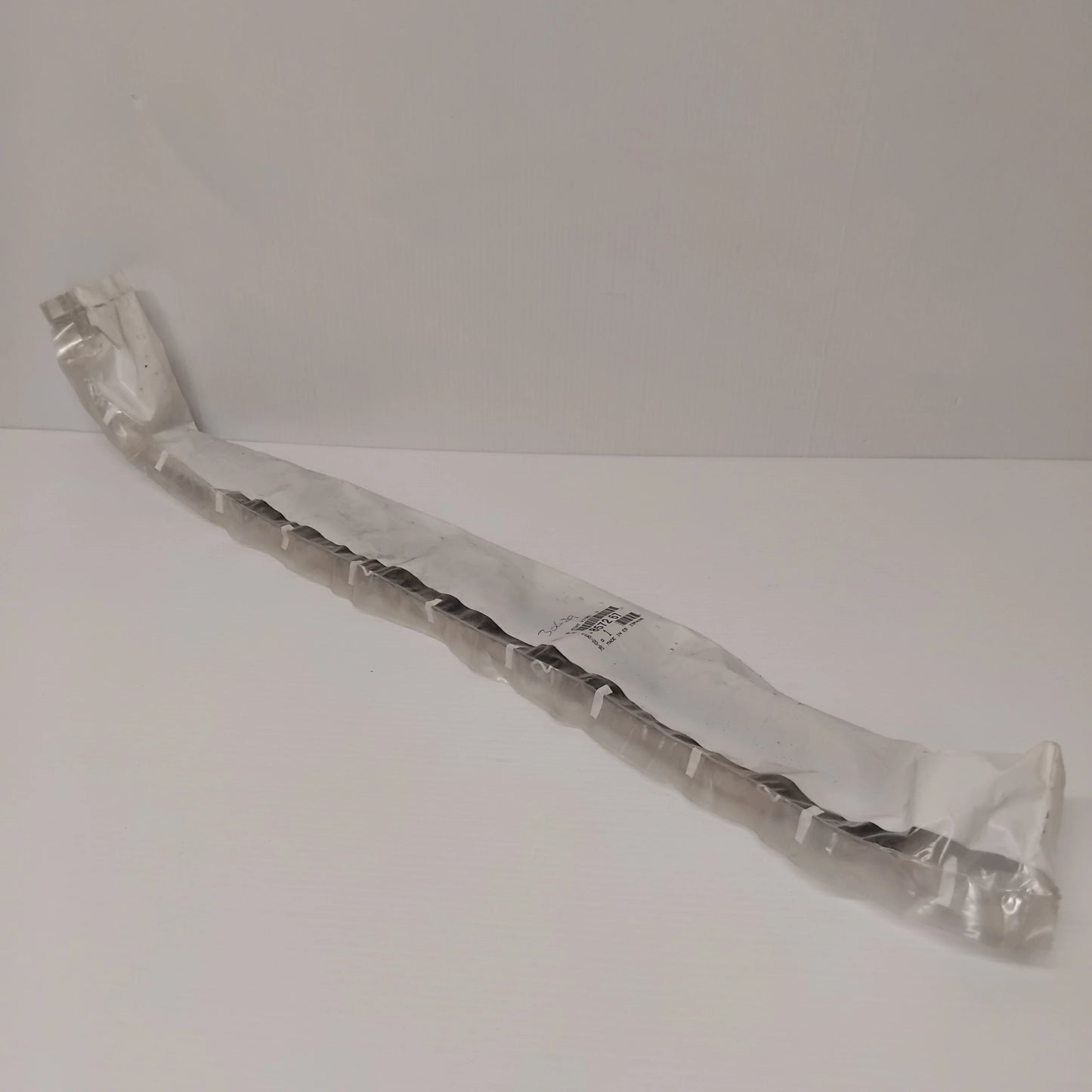 Genuine Rear Window Outer Left Weatherstrip - Peugeot Partner | 857267
