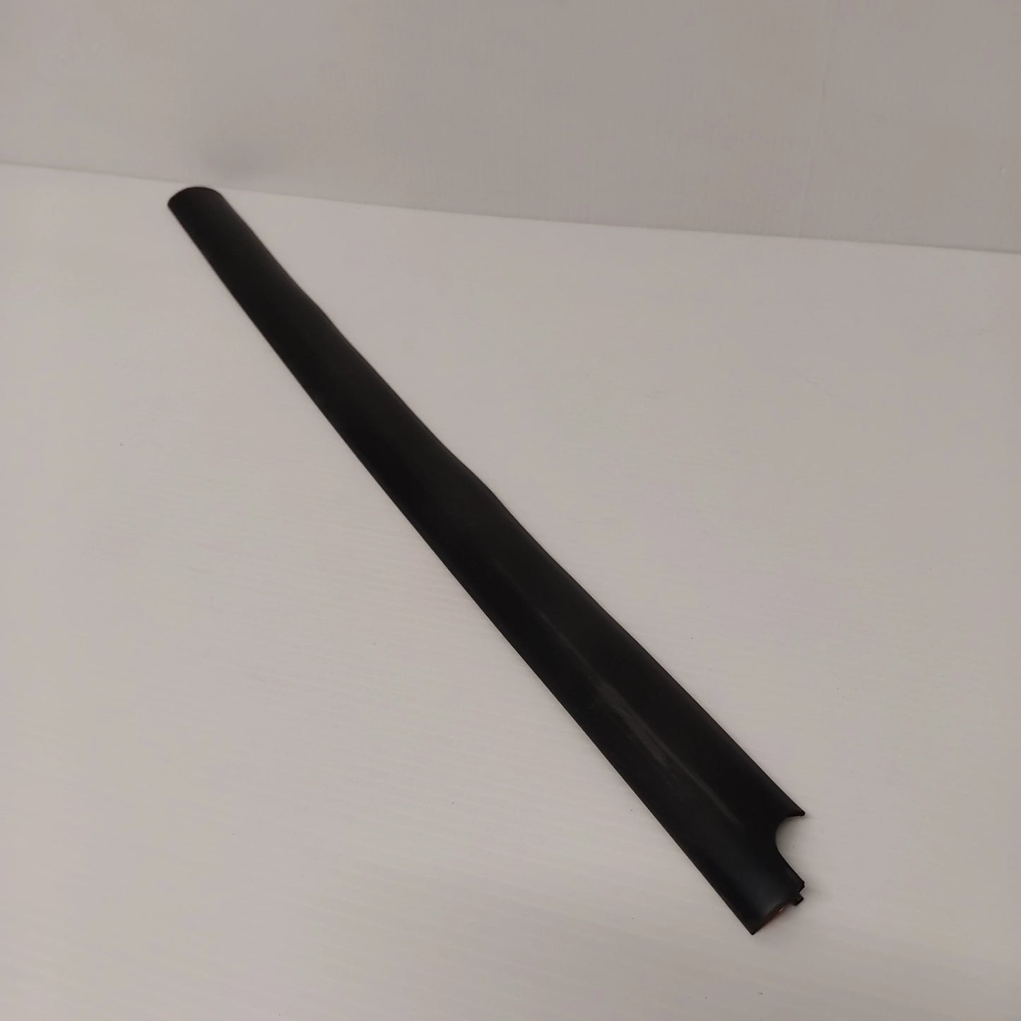 Genuine Rear Window Outer Left Weatherstrip - Peugeot Partner | 857267