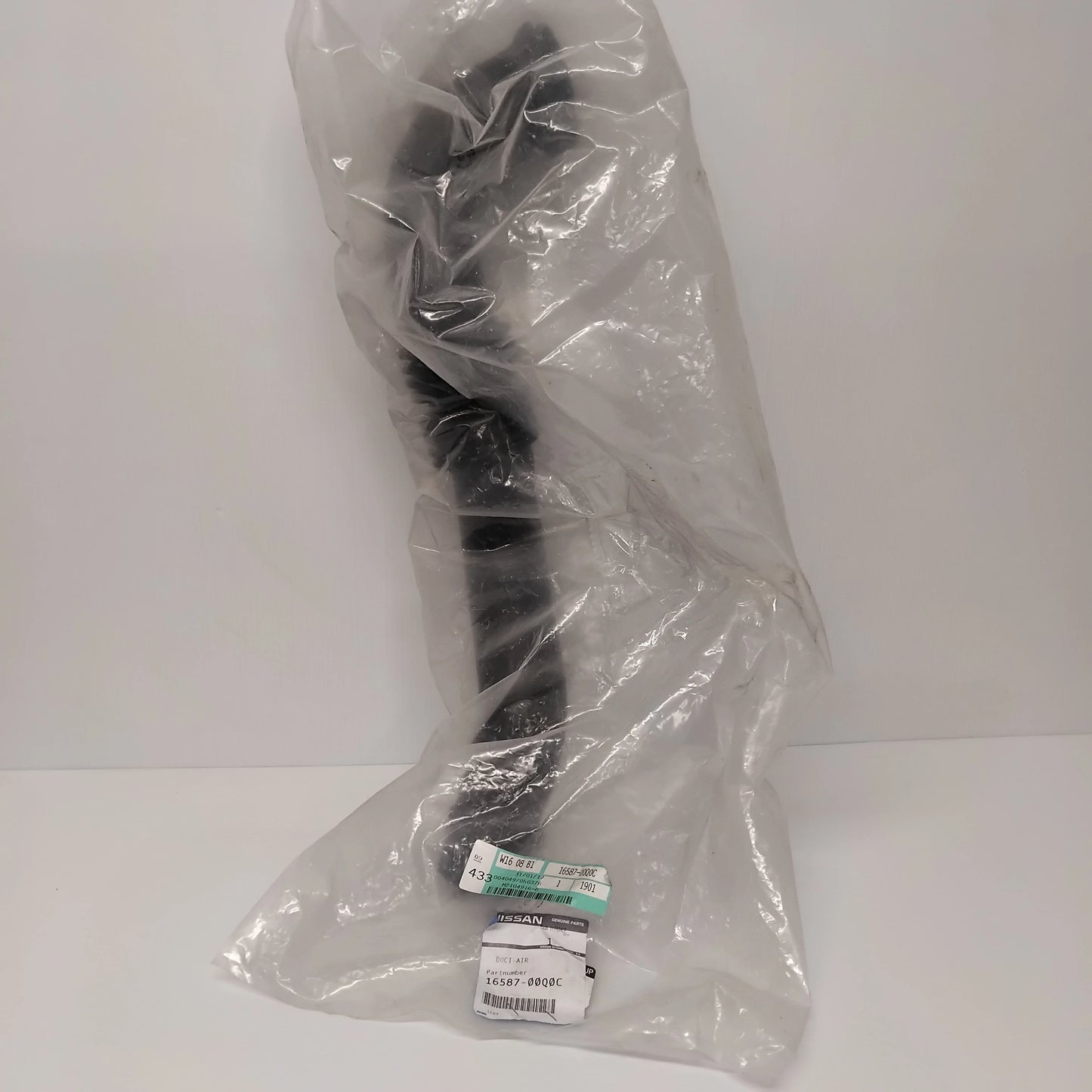 Genuine Air Filter Duct - Nissan Primastar 2002- | 1658700Q0C