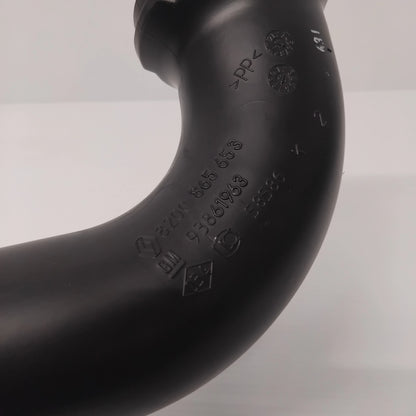 Genuine Air Filter Duct - Nissan Primastar 2002- | 1658700Q0C