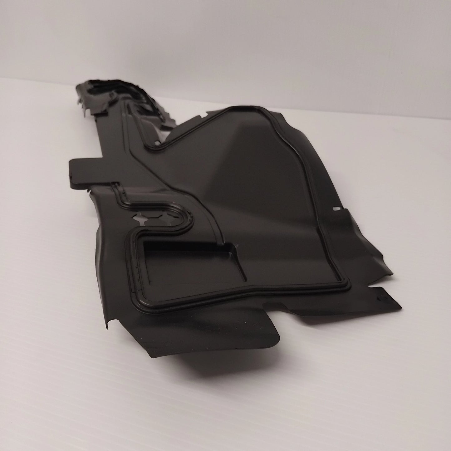 Genuine Front Right Intercooler Bracket - Peugeot 308 2013-2021 | 9818196080