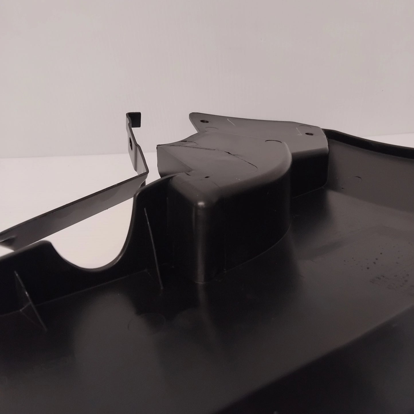 Genuine Rear Left Mudflap - Ford Transit 2014- | 1846882