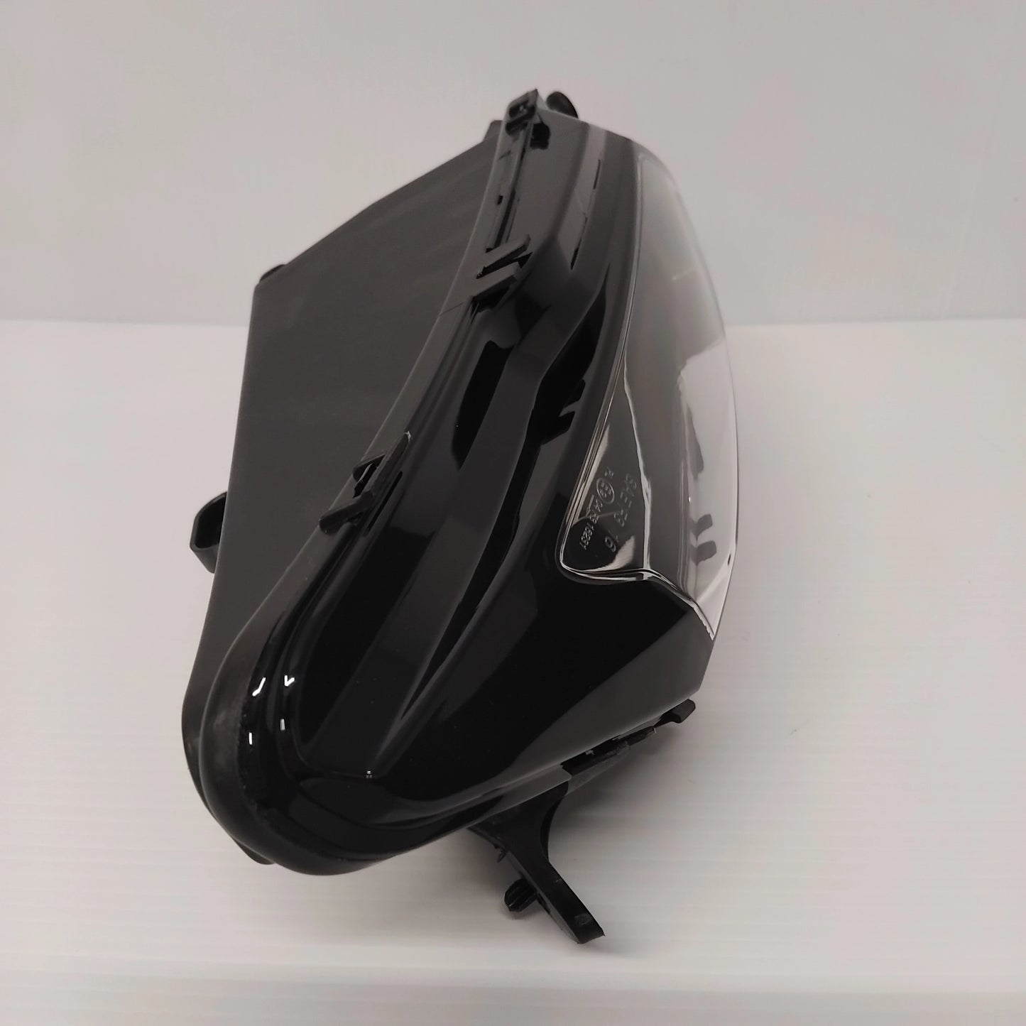 Genuine Front Passenger Foglamp - Vauxhall Insignia B 2018- | 13460223