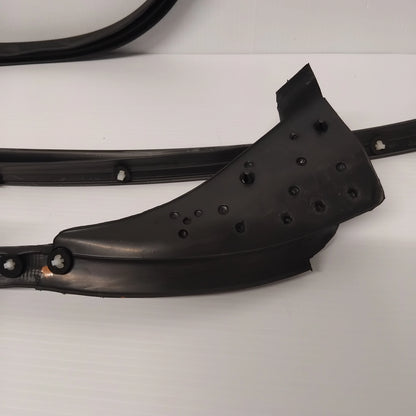 Genuine Right Roof Weatherstrip - Ford KA 2016-2019 | 2016418