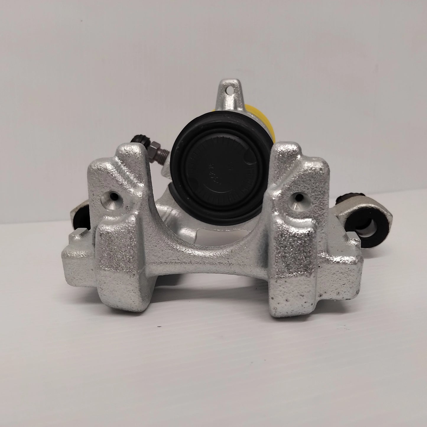 Genuine Rear Right Brake Caliper - Ford Moneo 2014-2022 | 2208756