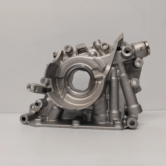 Genuine Oil Pump - Ford Fiesta / Focus / Kuga / Mondeo | 1841658