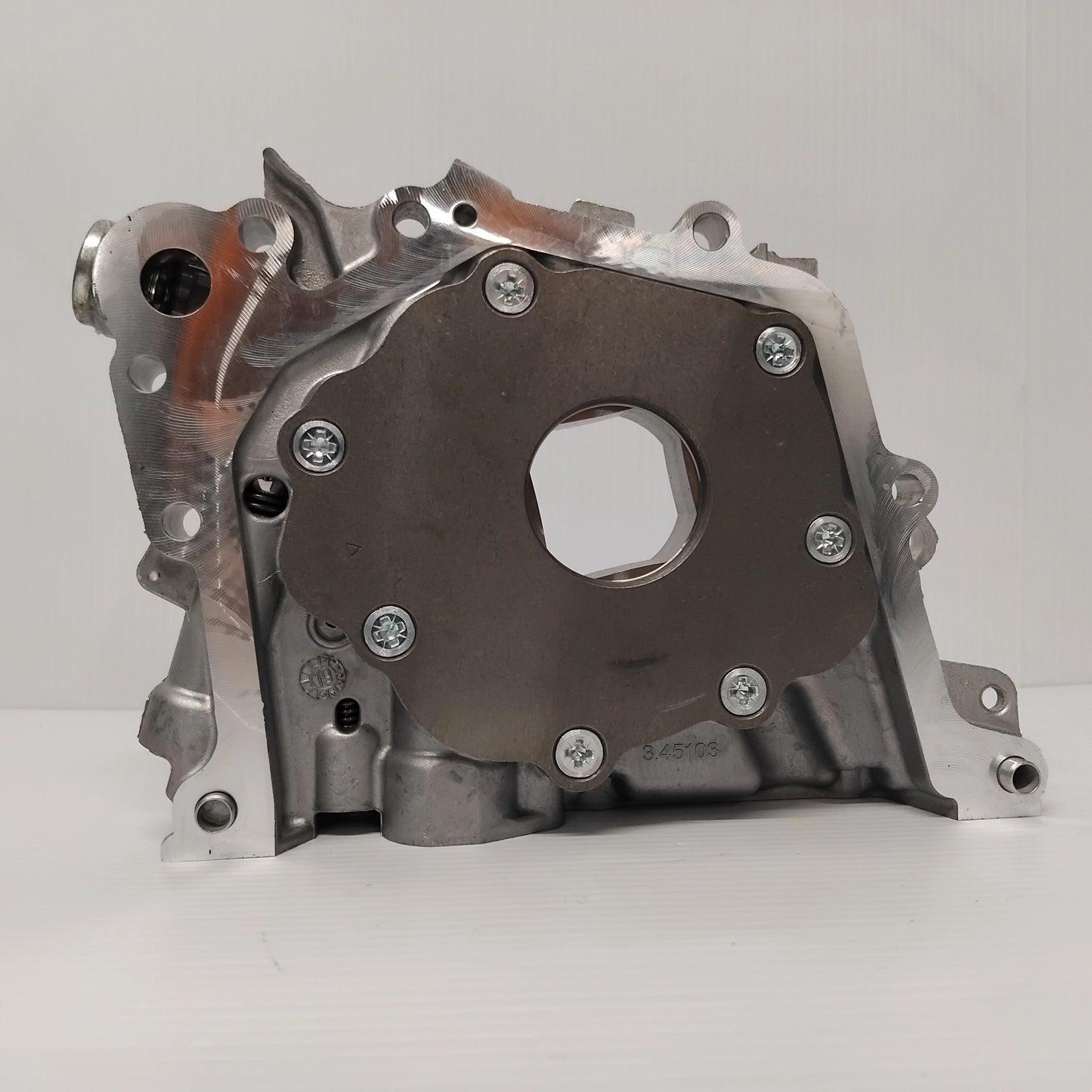 Genuine Oil Pump - Ford Fiesta / Focus / Kuga / Mondeo | 1841658
