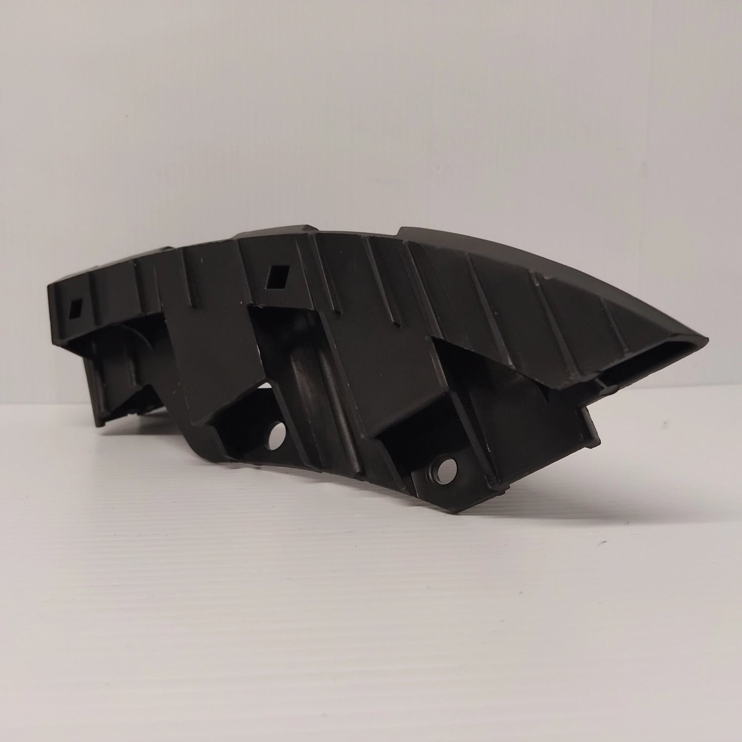 Genuine Left Rear Bumper Bracket - SEAT Leon 2006-2013 | 1P0807377