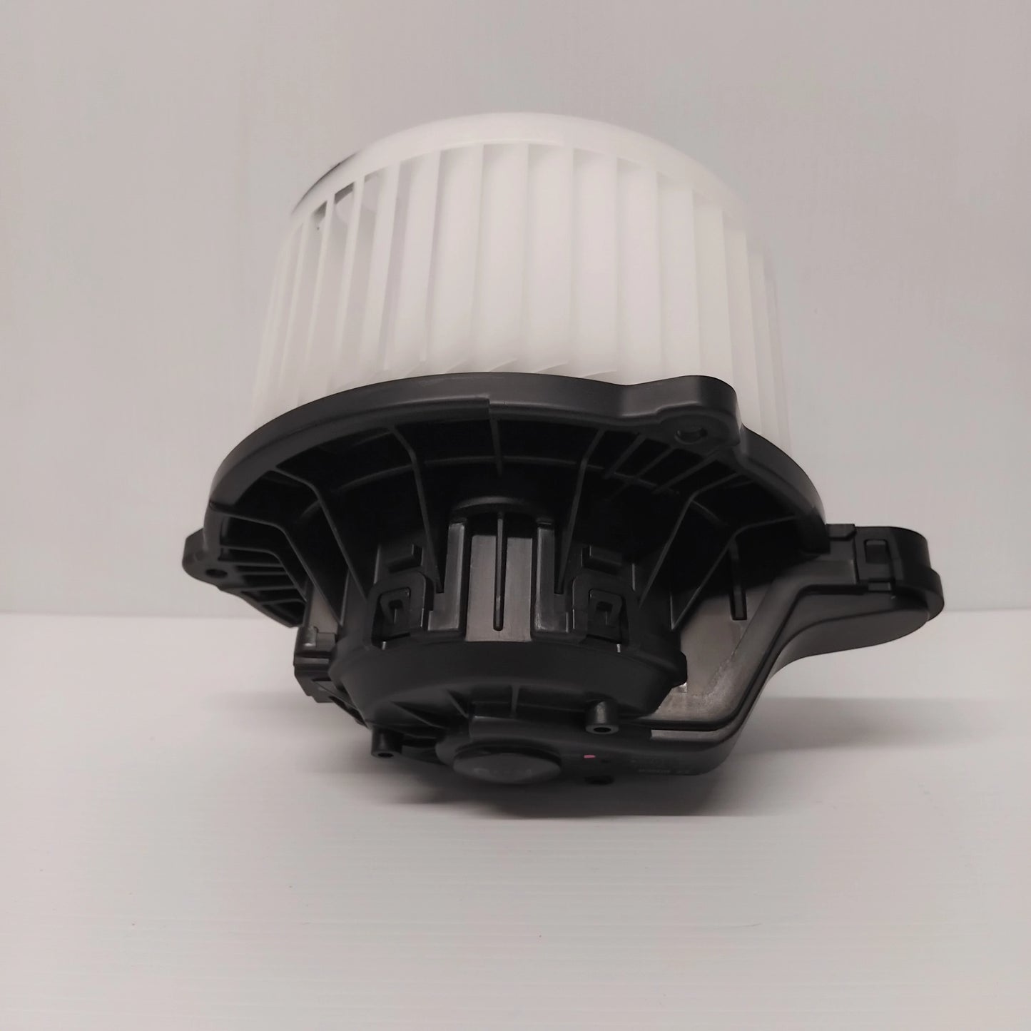 Genuine Heater Fan And Motor - Ford Ranger 2011- RHD | 2311104