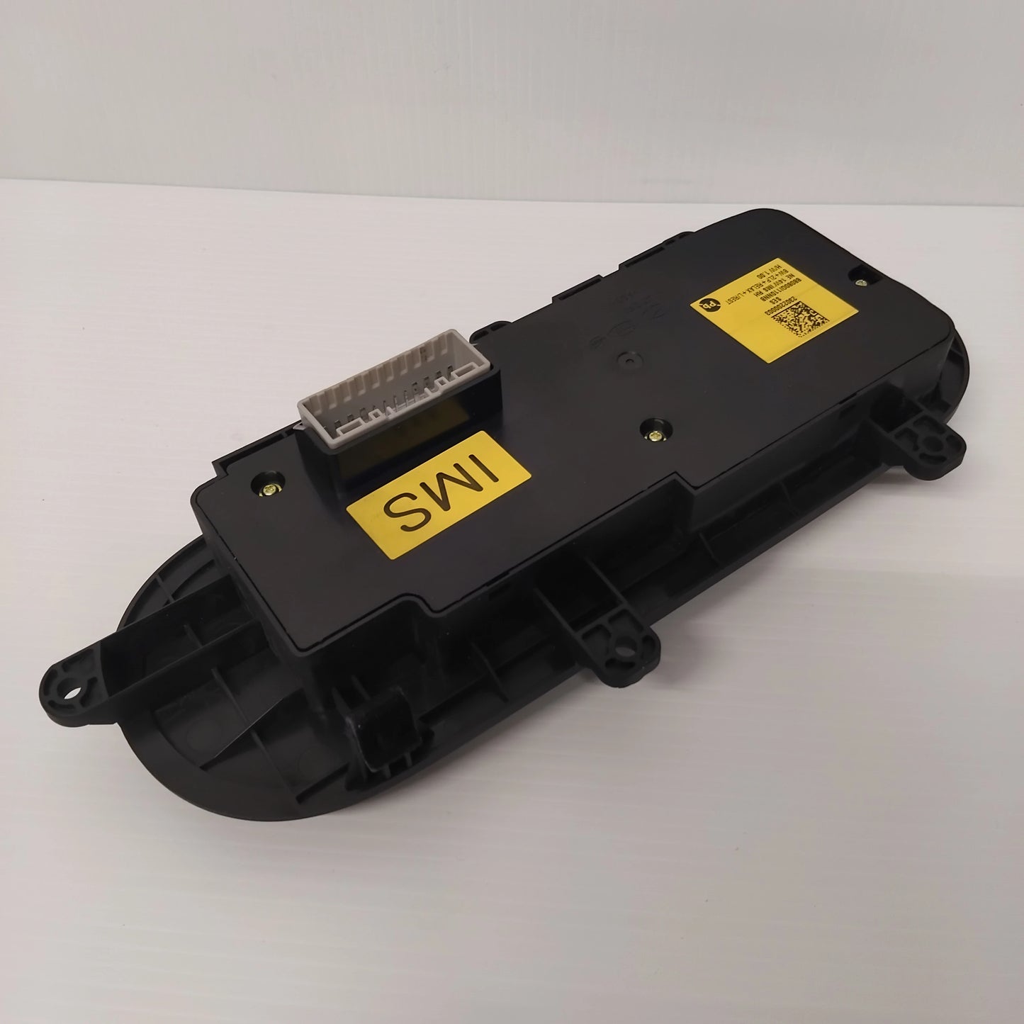 Genuine Hyundai Switch Assy-Power Fr | 88080GI110NNB