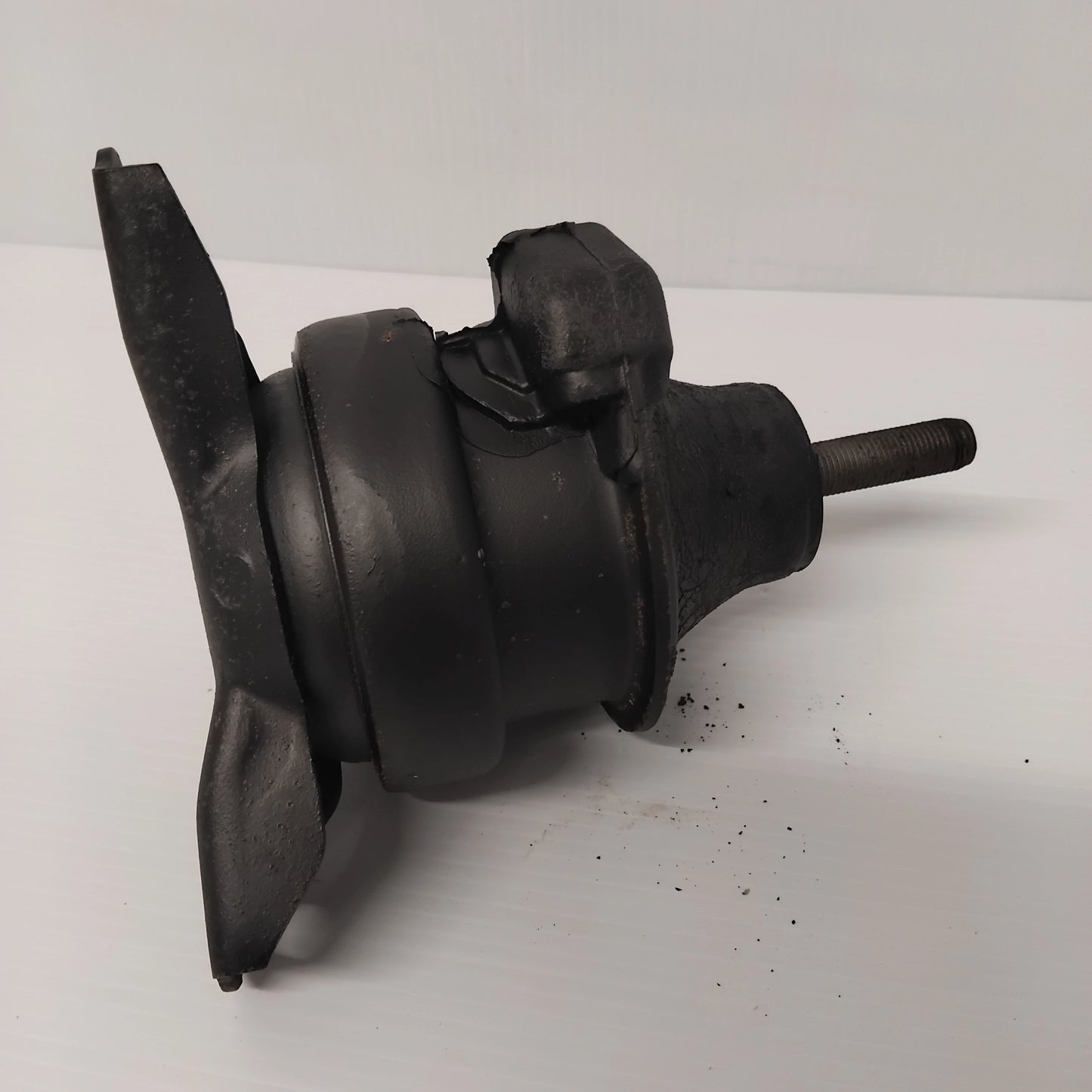 Genuine Honda Mtg Rub Comp Side | 50821S0AJ21