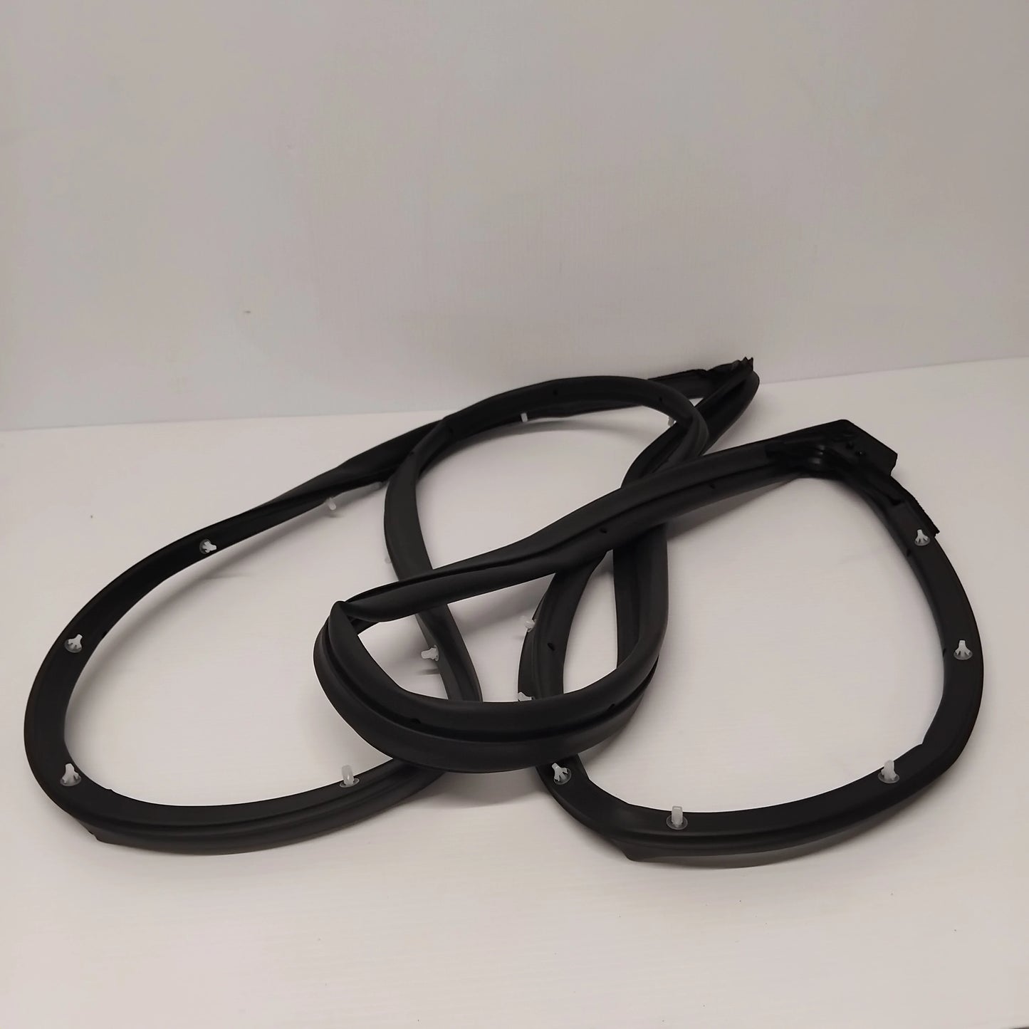 Genuine Front Left Door Weatherstrip - Mazda 2 2007-2010 | D65159760D