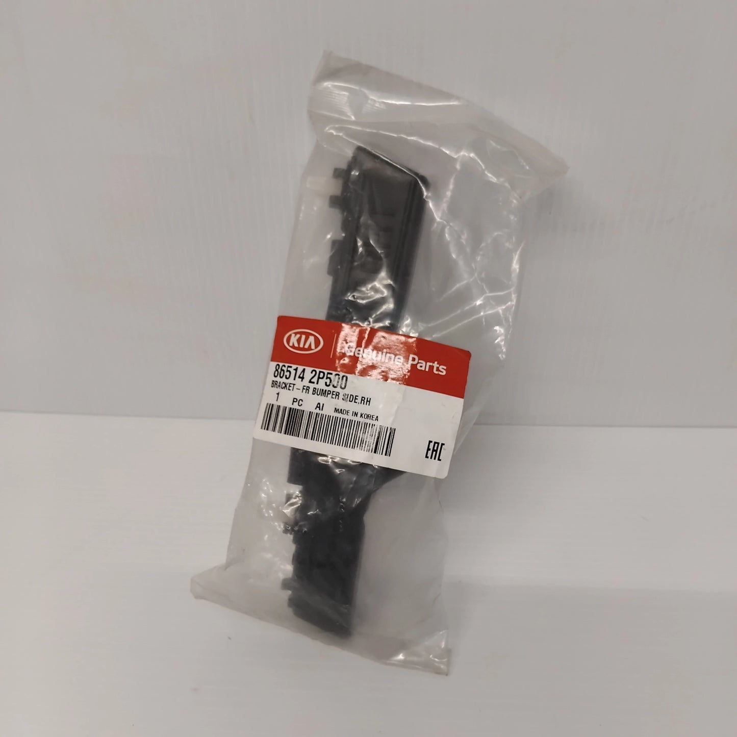 Genuine Front Right Fender Bracket - Kia Sorento 2012-2014 | 865142P500