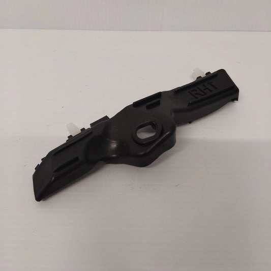 Genuine Front Right Fender Bracket - Kia Sorento 2012-2014 | 865142P500