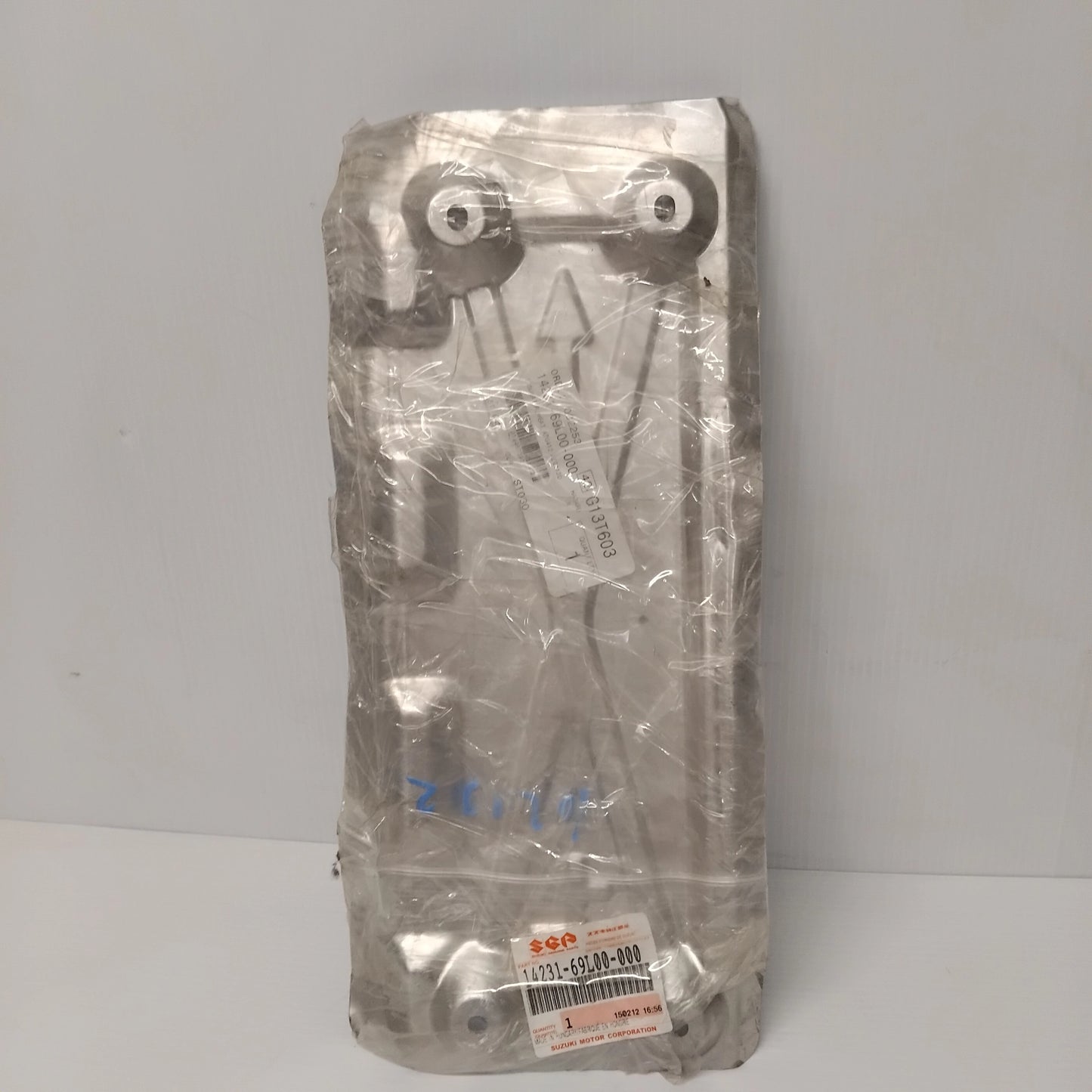 Genuine Suzuki Insulator,Heat Azg412 | 14231-69L00-000