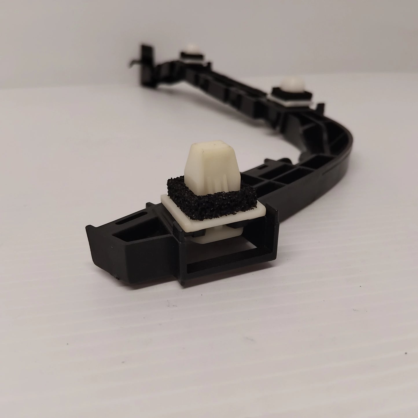 Genuine Honda Spacer, L. Rr. Bumper Sid | 71598S9A000