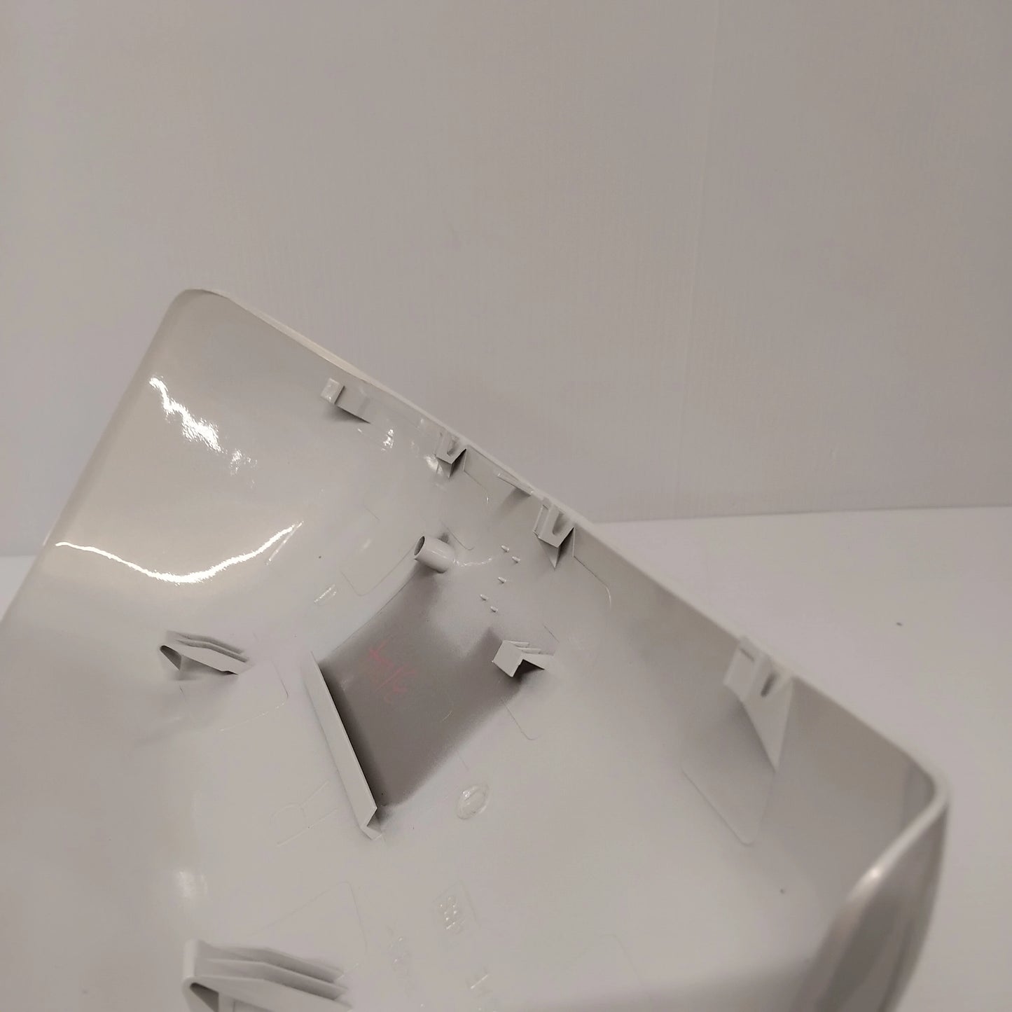 Genuine Suzuki Cover Mirror Visor Rh | 84718-65J00-ZA5
