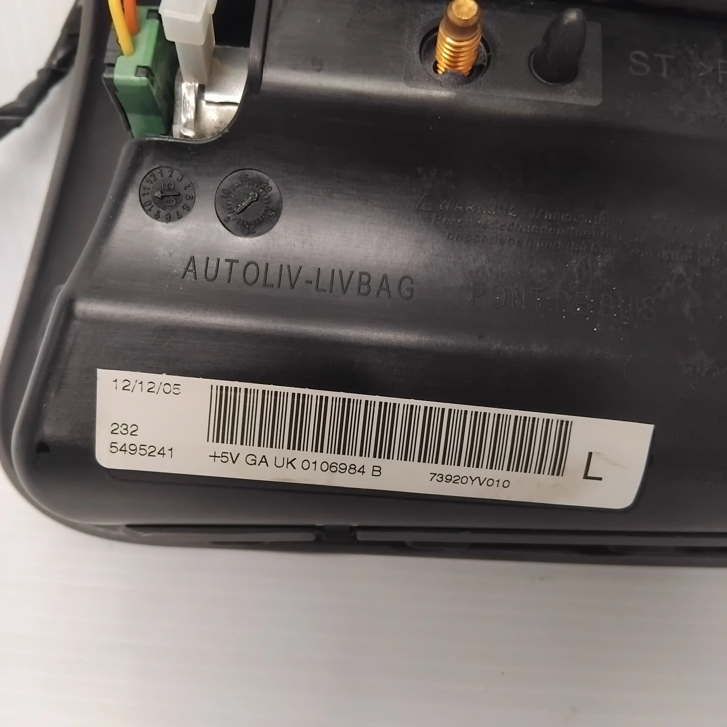 Genuine Front Seat Left Side Air-Bag - Peugeot 107 | 8216FK