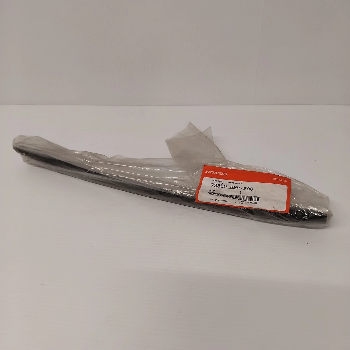 Genuine Honda Seal, L. Quarter Glass Fr | 73850SMRE00