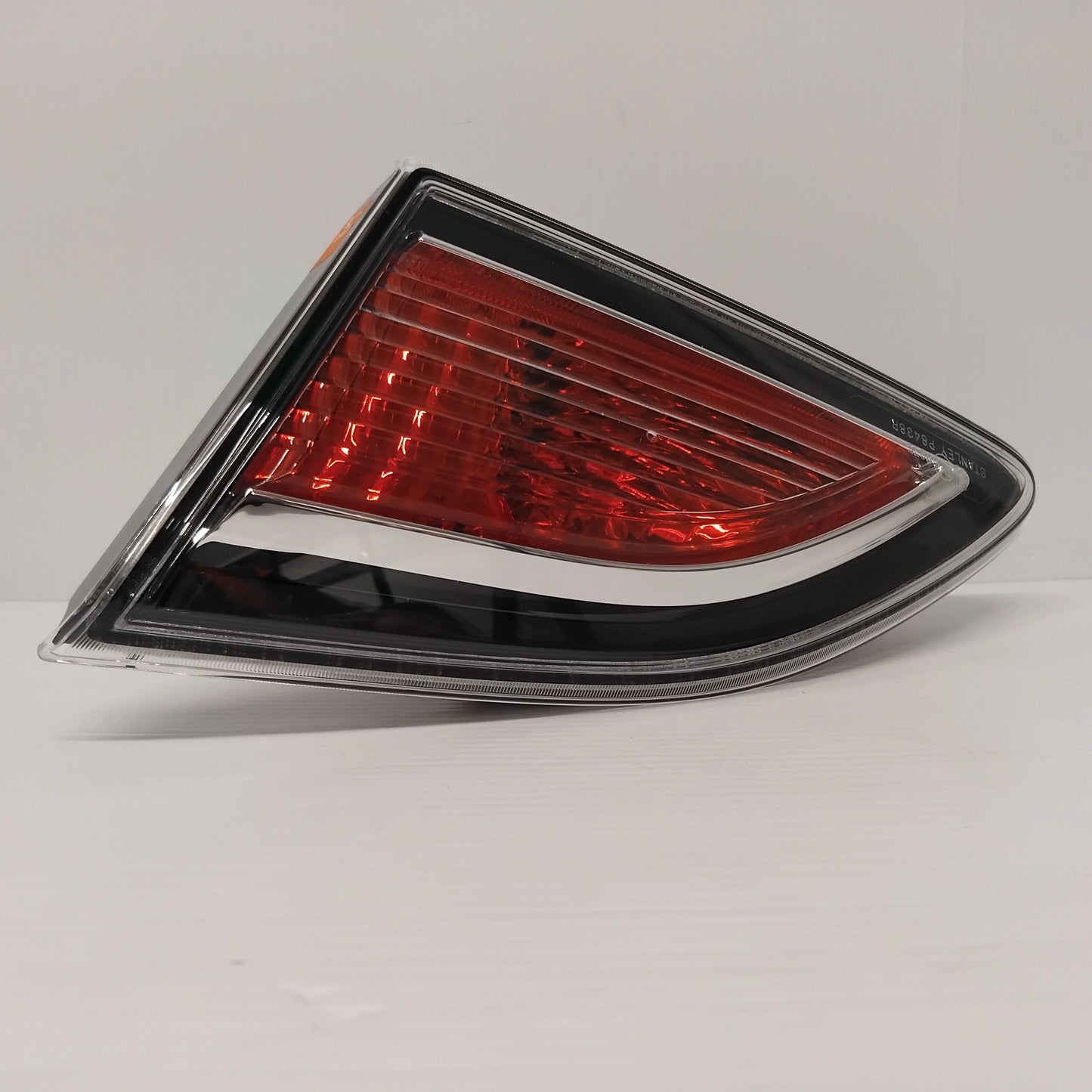 Genuine Right Lamp Trunk Lamp - Mazda 3 2009-2011 | BBP2513F0E