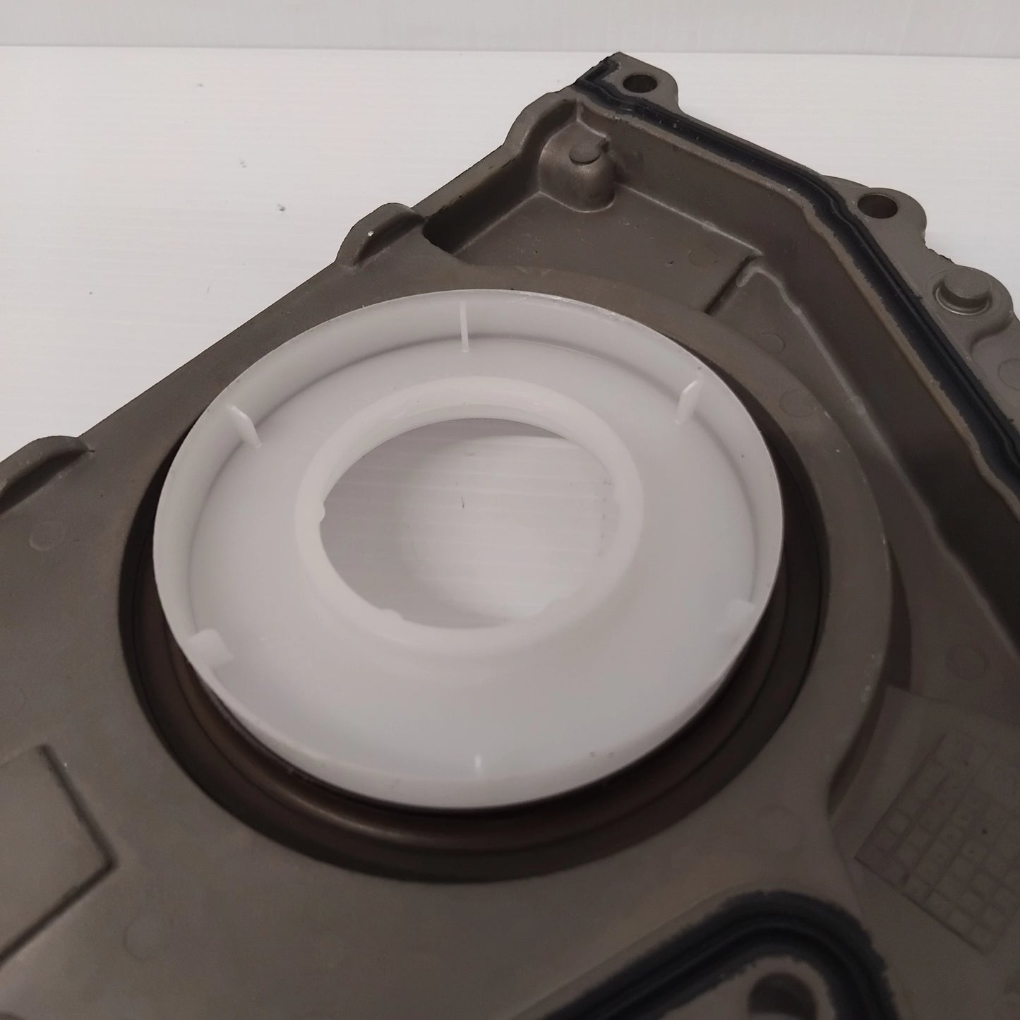 Genuine Crankshaft Oil Seal Cover - Ford Ranger 2022- 3.0 Diesel | 2182700