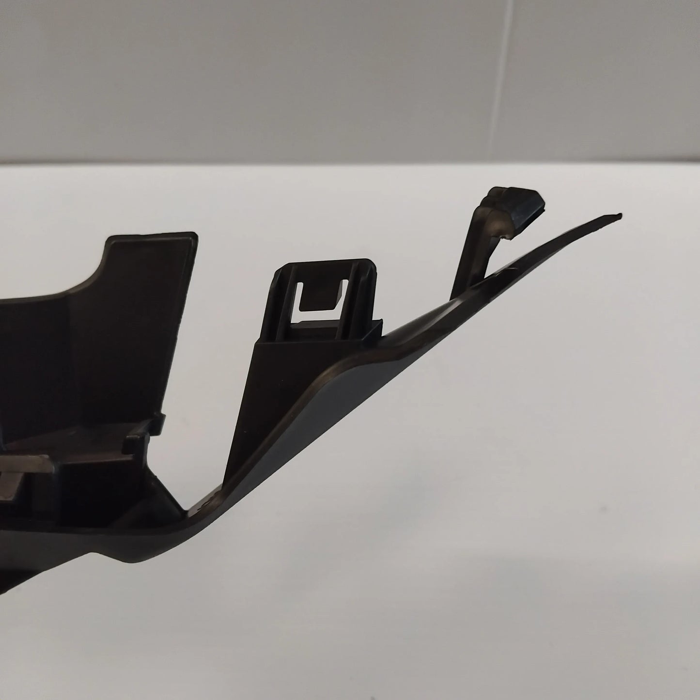 Genuine Suzuki Garnish Cowl Top Side | 72372-68L10-5PK