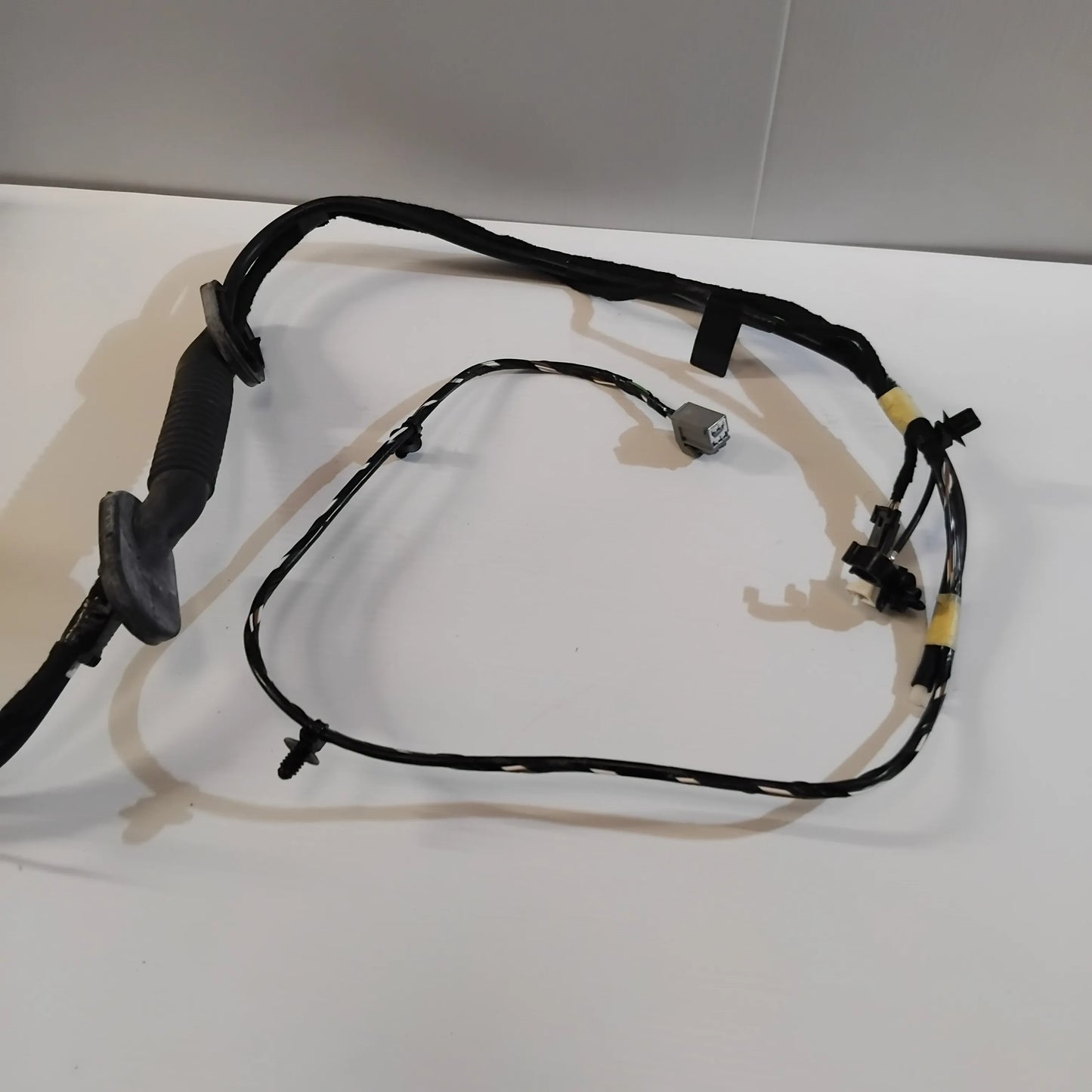 Genuine Tailgate Wiring Loom - Ford Focus 2014-2019 | 2045852