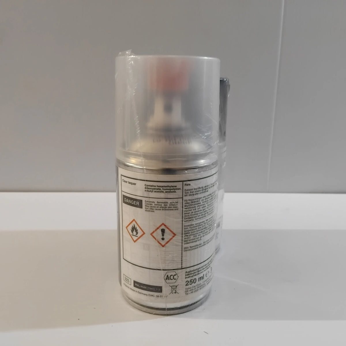 Genuine Volvo Spray Paint | 31424061