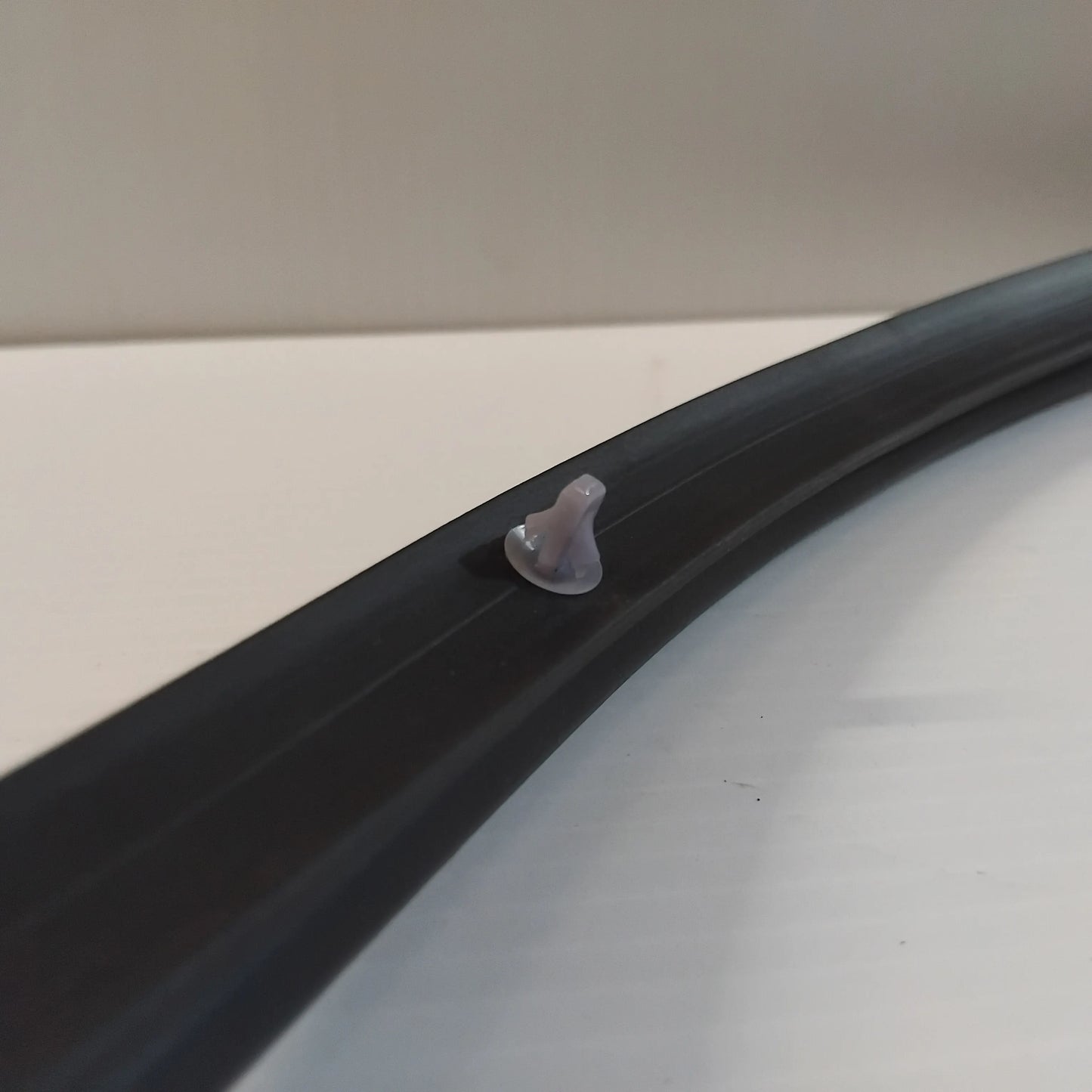 Genuine Bonnet Front Rubber Seal - Mazda Mx-5 2005-2008 | NE5156750