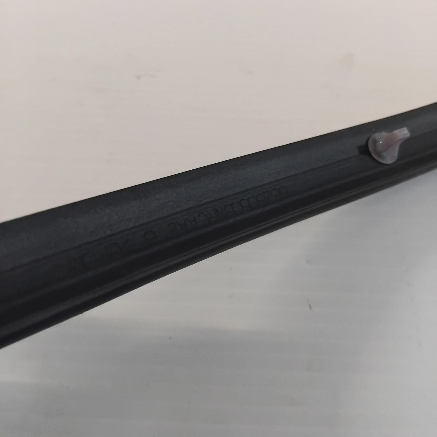 Genuine Bonnet Front Rubber Seal - Mazda Mx-5 2005-2008 | NE5156750