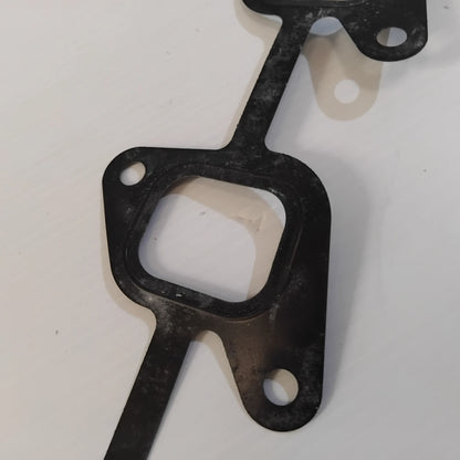 Genuine Manifold Intake Gasket - Ford Transit 1985-2000 2.5 Diesel | 1049570