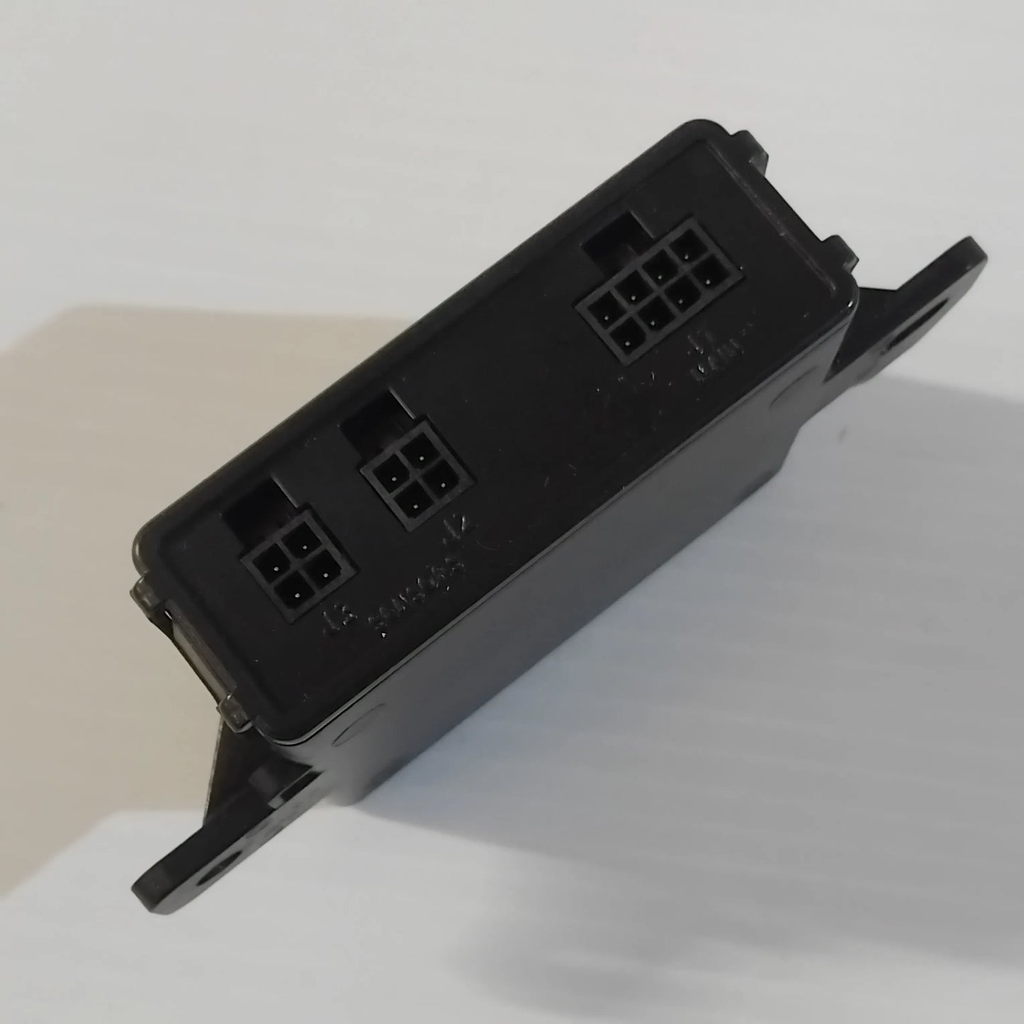 Carens Front Parking Sensor Kit 2013 Onwards | A2600ADU10