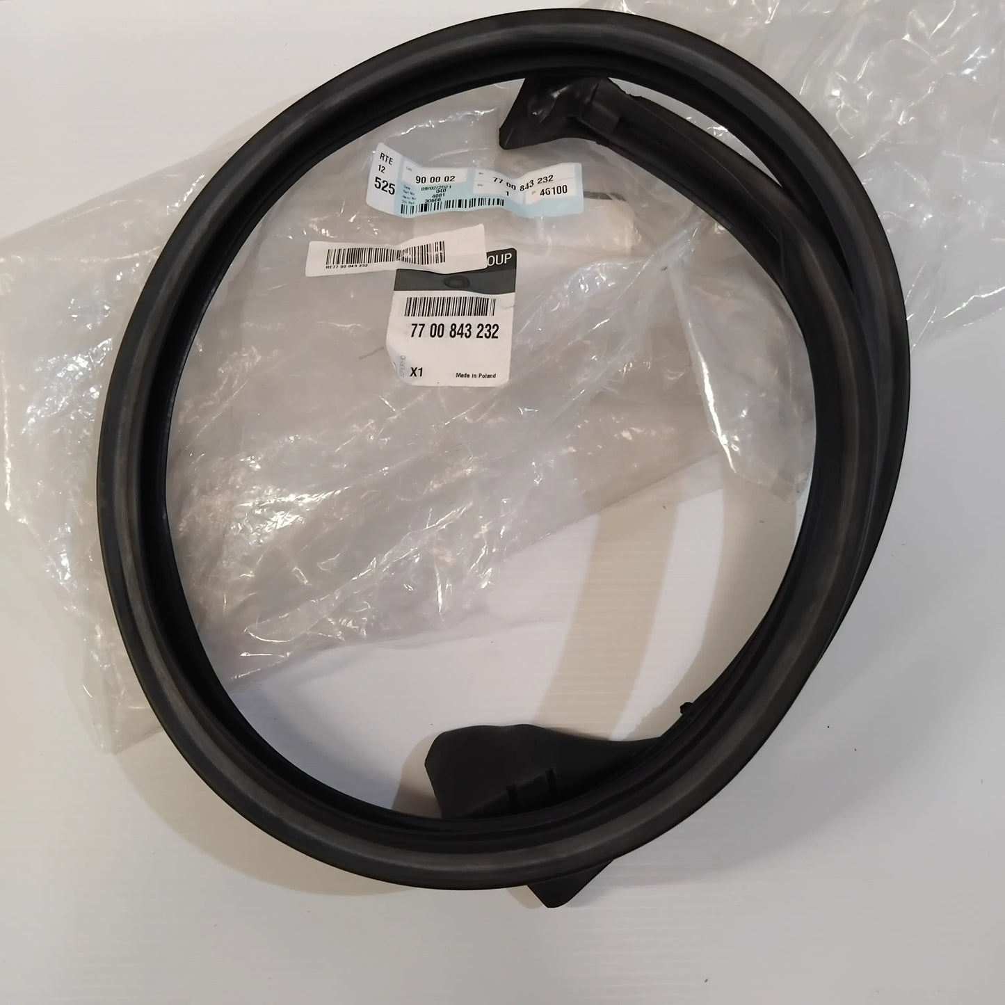 Genuine Renault Seal Lh  C2 | 77 00 843 232