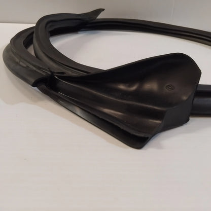 Genuine Renault Seal Lh  C2 | 77 00 843 232