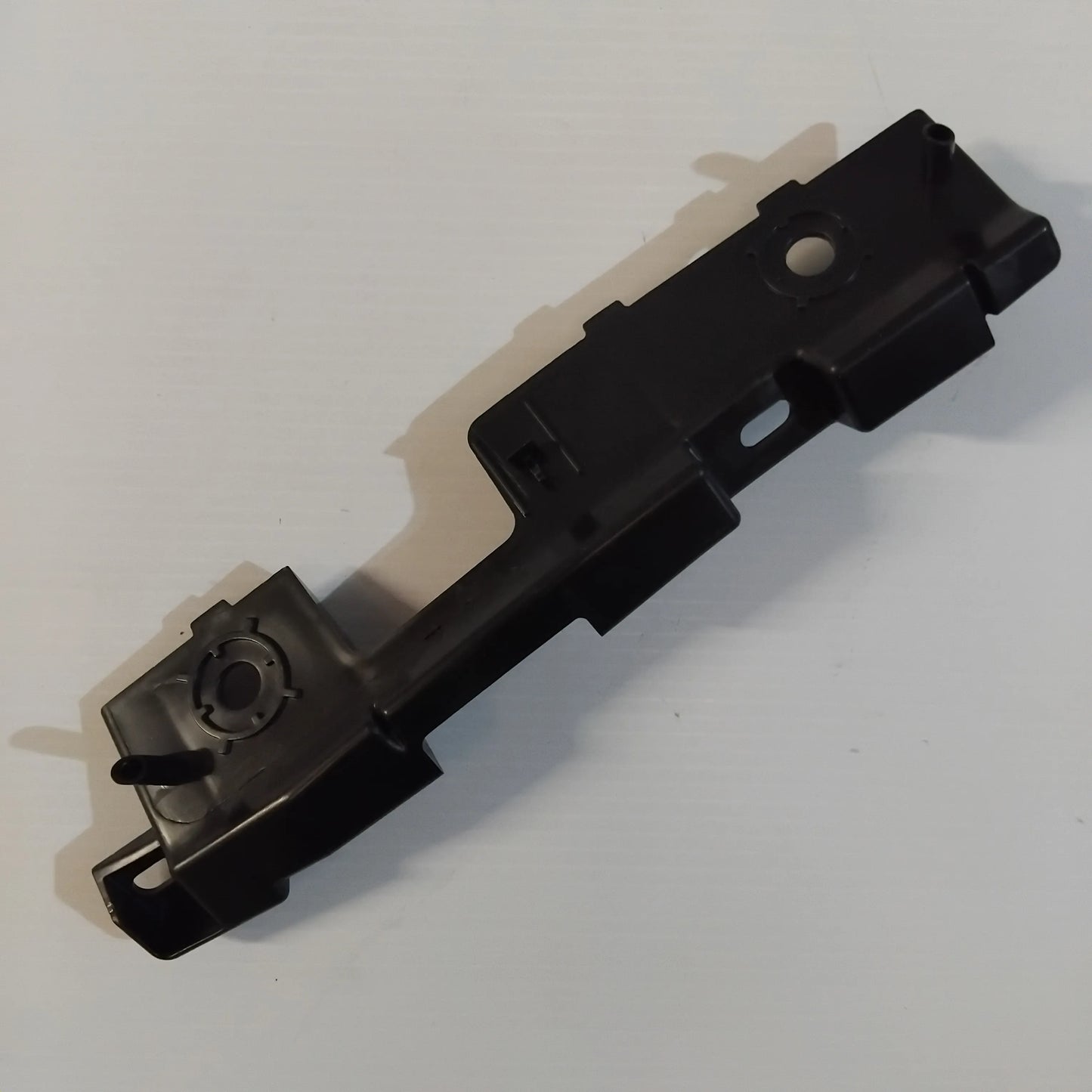 Genuine Right "A" Pillar Bracket - Ford Mustang 2015-2023 | 5354292
